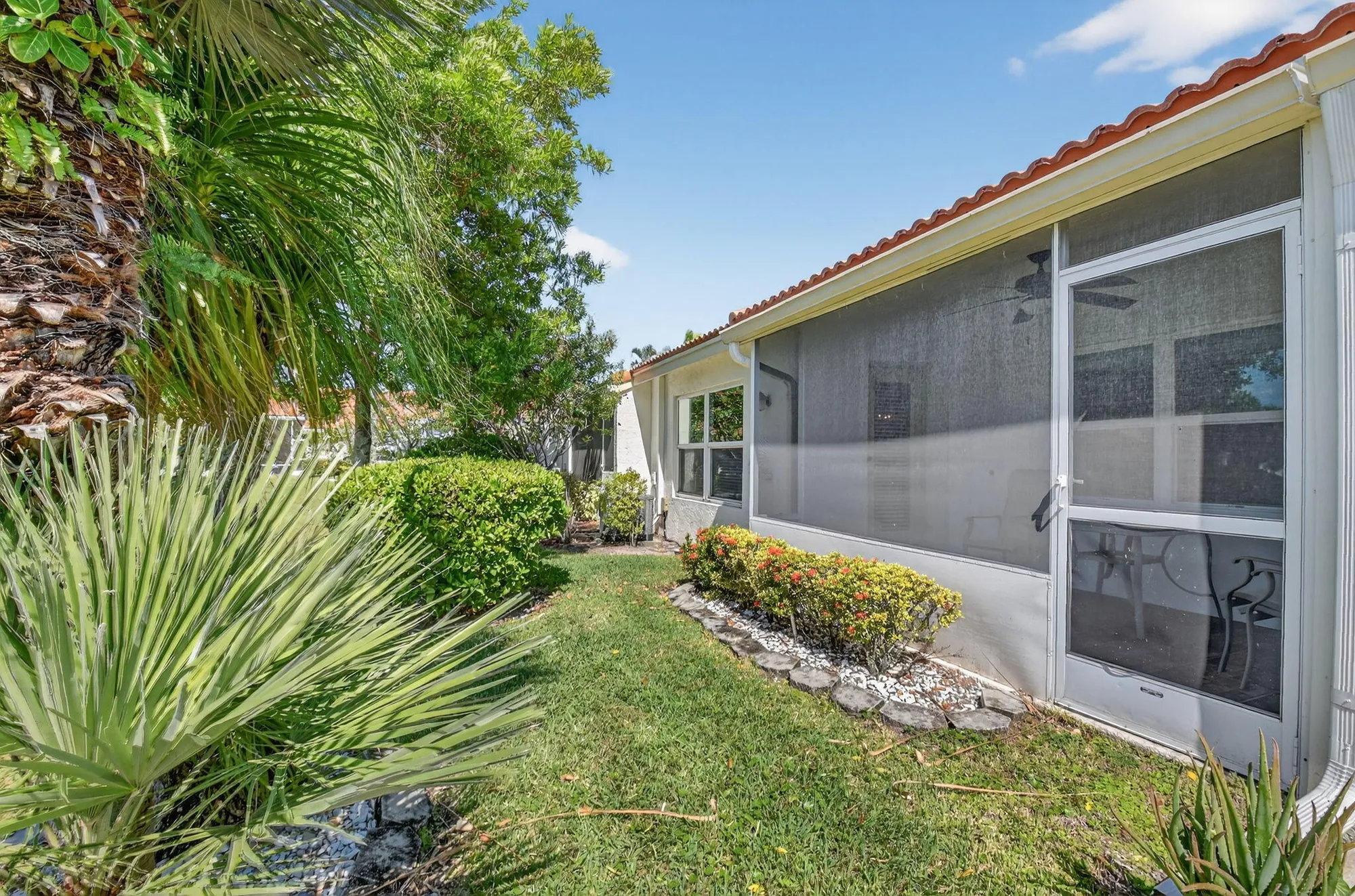 Property Slideshow image 37 of 46 | 15431 watershore ln, Delray Beach, FL, 33484