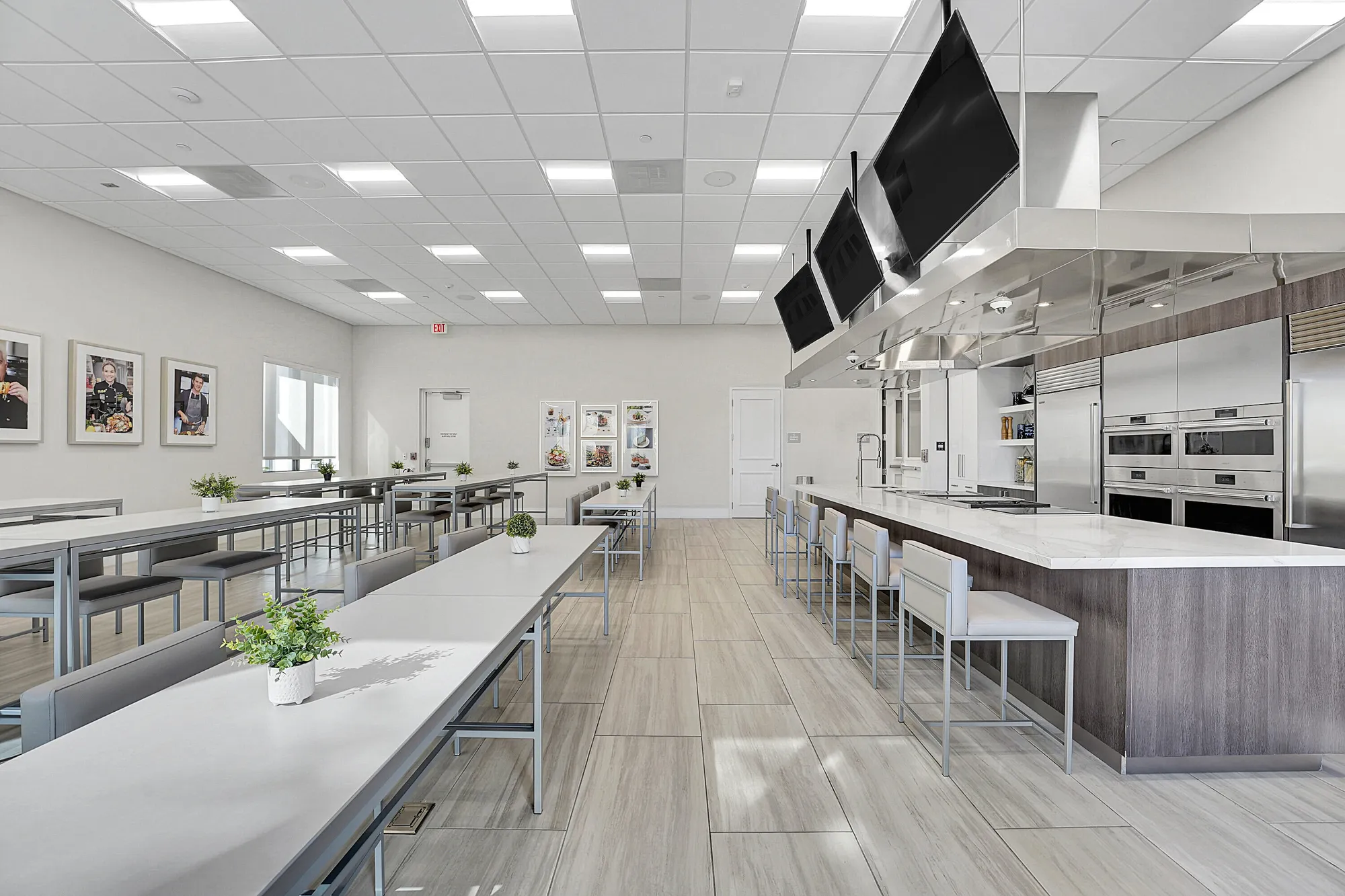 Property Slideshow image 12 of 21 | 11991 sw whitewater falls ct, Port Saint Lucie, FL, 34987