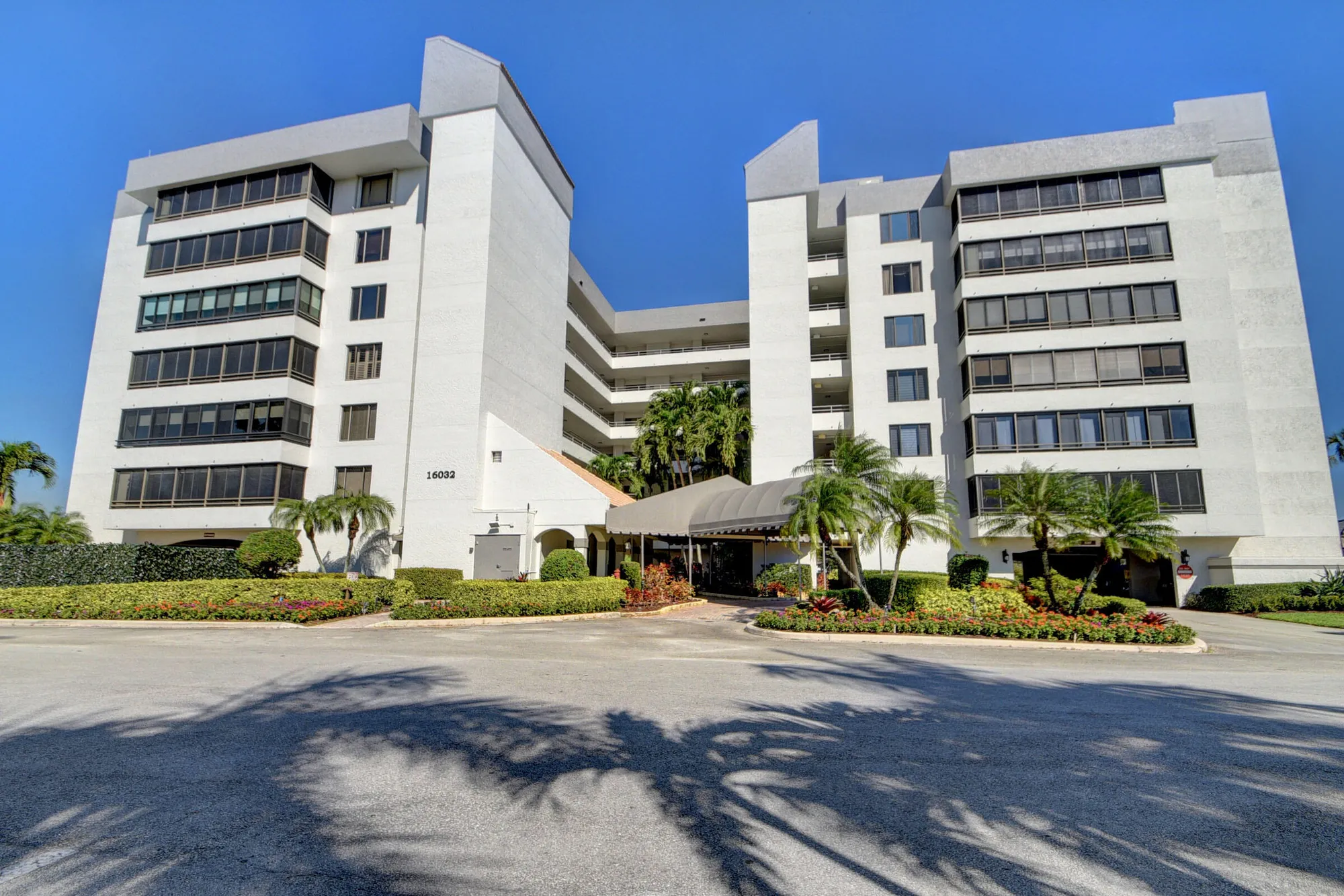 Property Slideshow image 26 of 66 | 16032 lomond hills trl apt 122, Delray Beach, FL, 33446