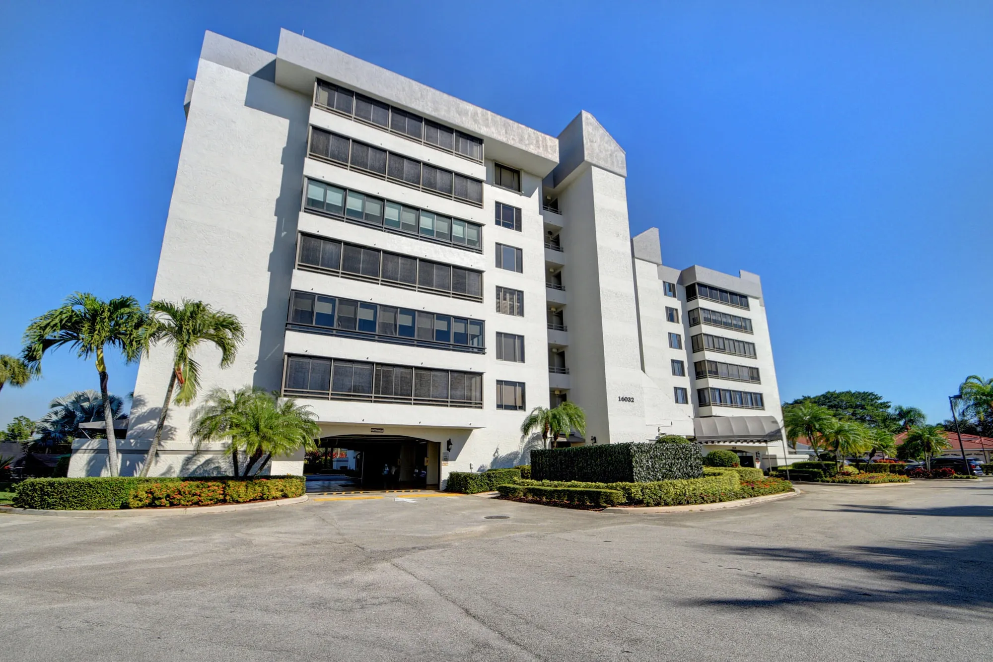 Property Slideshow image 25 of 66 | 16032 lomond hills trl apt 122, Delray Beach, FL, 33446