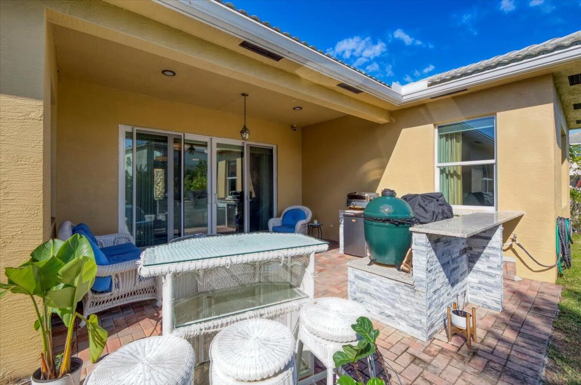 Property Slideshow image 45 of 101 | 11400 sw hillcrest cir, Port Saint Lucie, FL, 34987