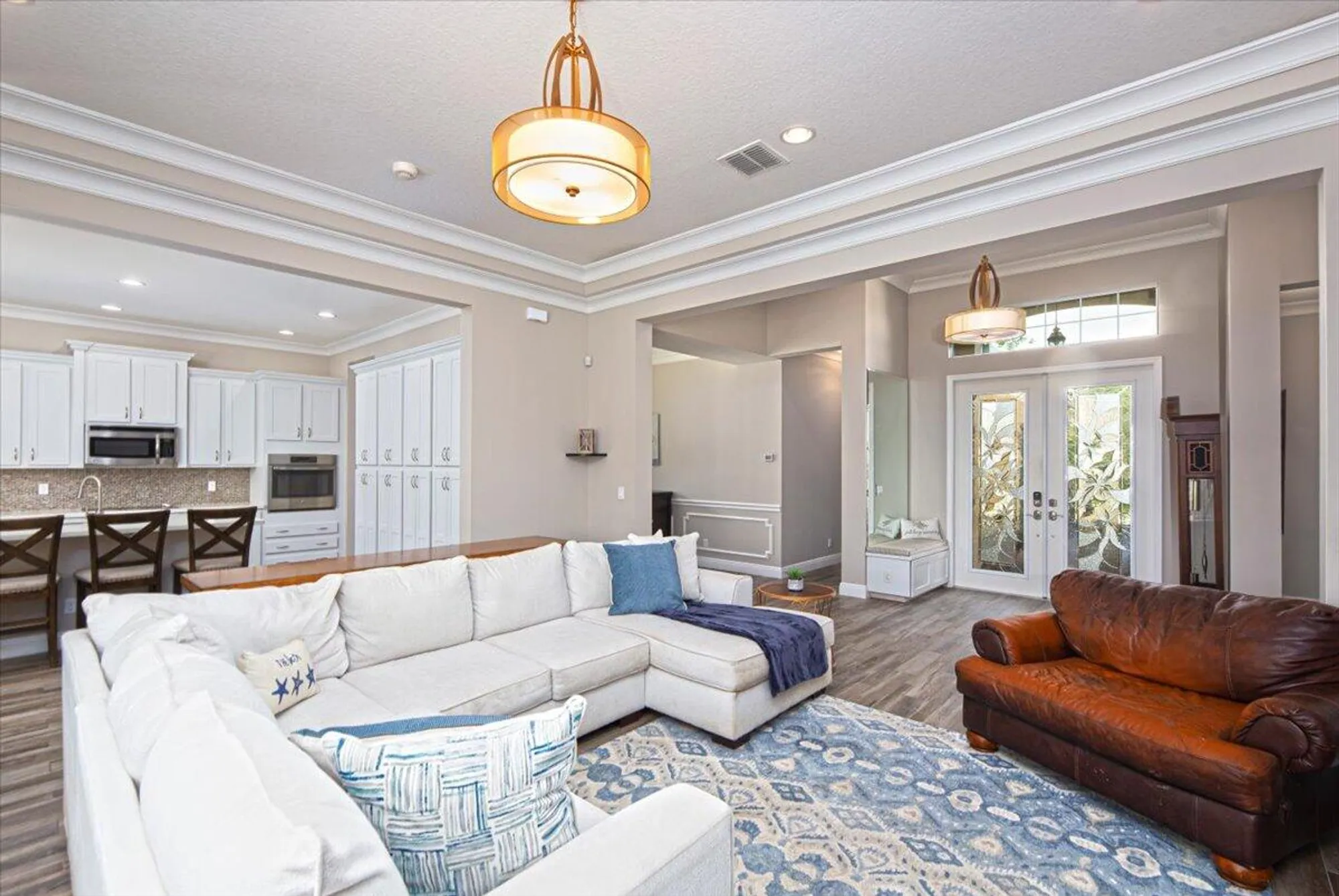 Property Slideshow image 15 of 101 | 11400 sw hillcrest cir, Port Saint Lucie, FL, 34987