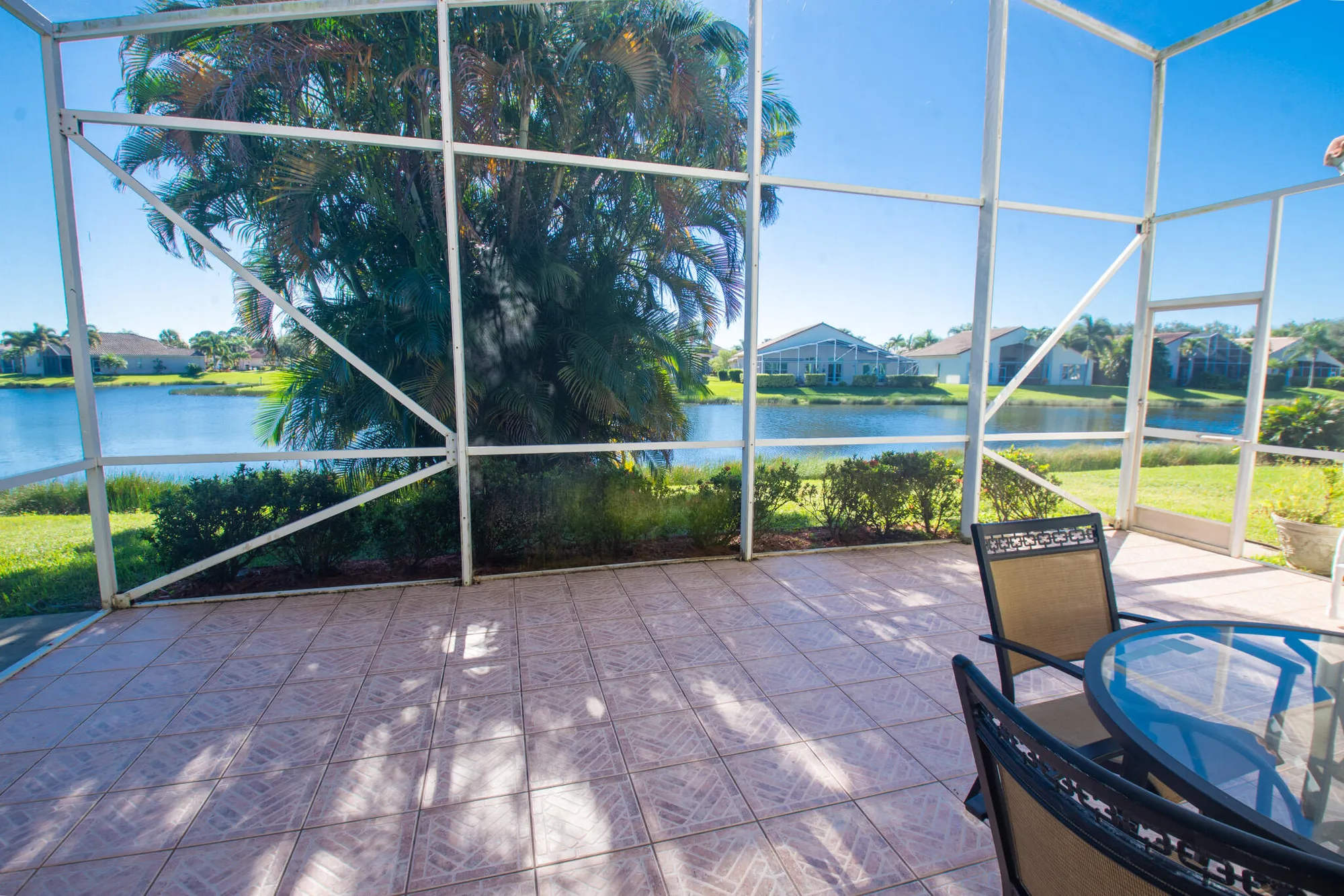 Property Slideshow image 18 of 50 | 307 nw clearview ct, Port Saint Lucie, FL, 34986