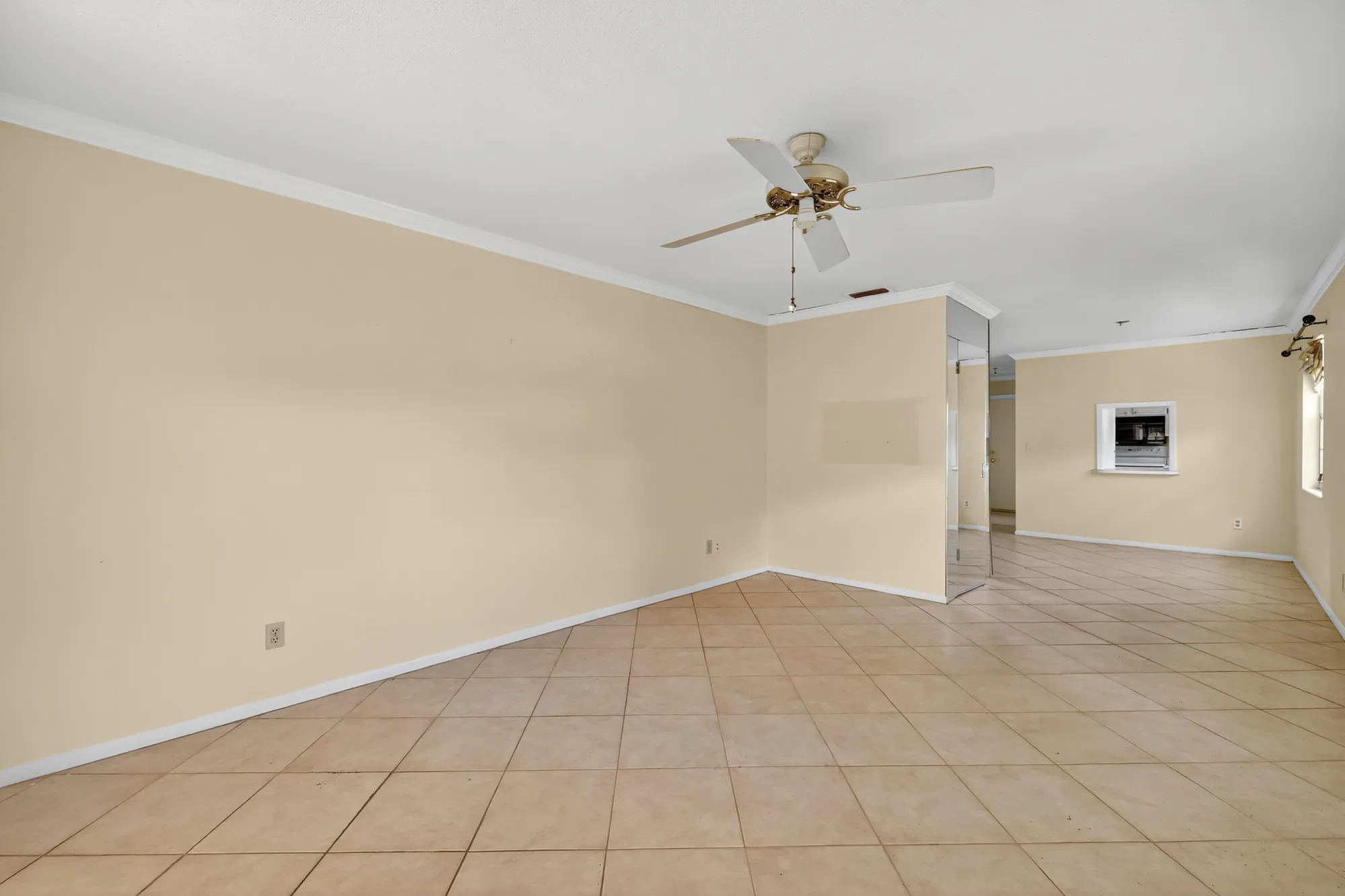 Property Slideshow image 8 of 24 | 2600 se ocean blvd l15, Stuart, FL, 34996