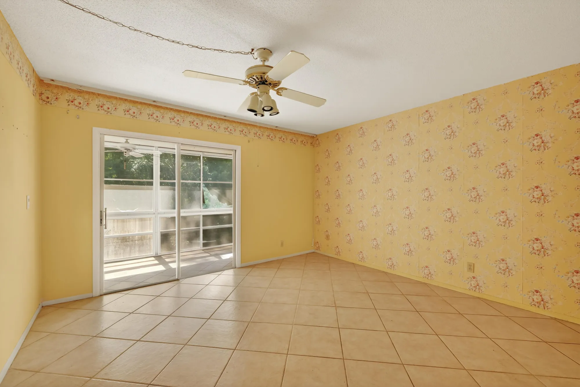 Property Slideshow image 9 of 24 | 2600 se ocean blvd l15, Stuart, FL, 34996
