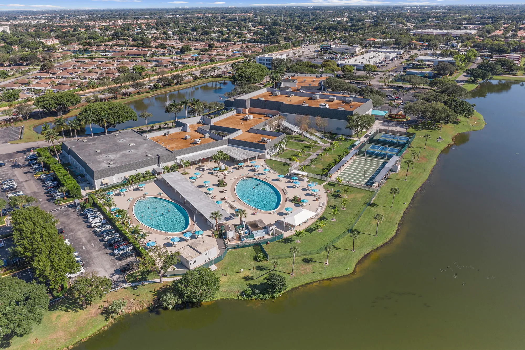 Property Slideshow image 38 of 58 | 106 tuscany b b, Delray Beach, FL, 33446