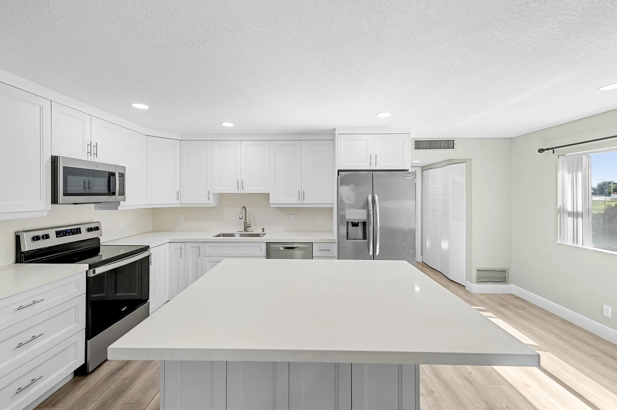 Property Slideshow image 13 of 58 | 106 tuscany b b, Delray Beach, FL, 33446