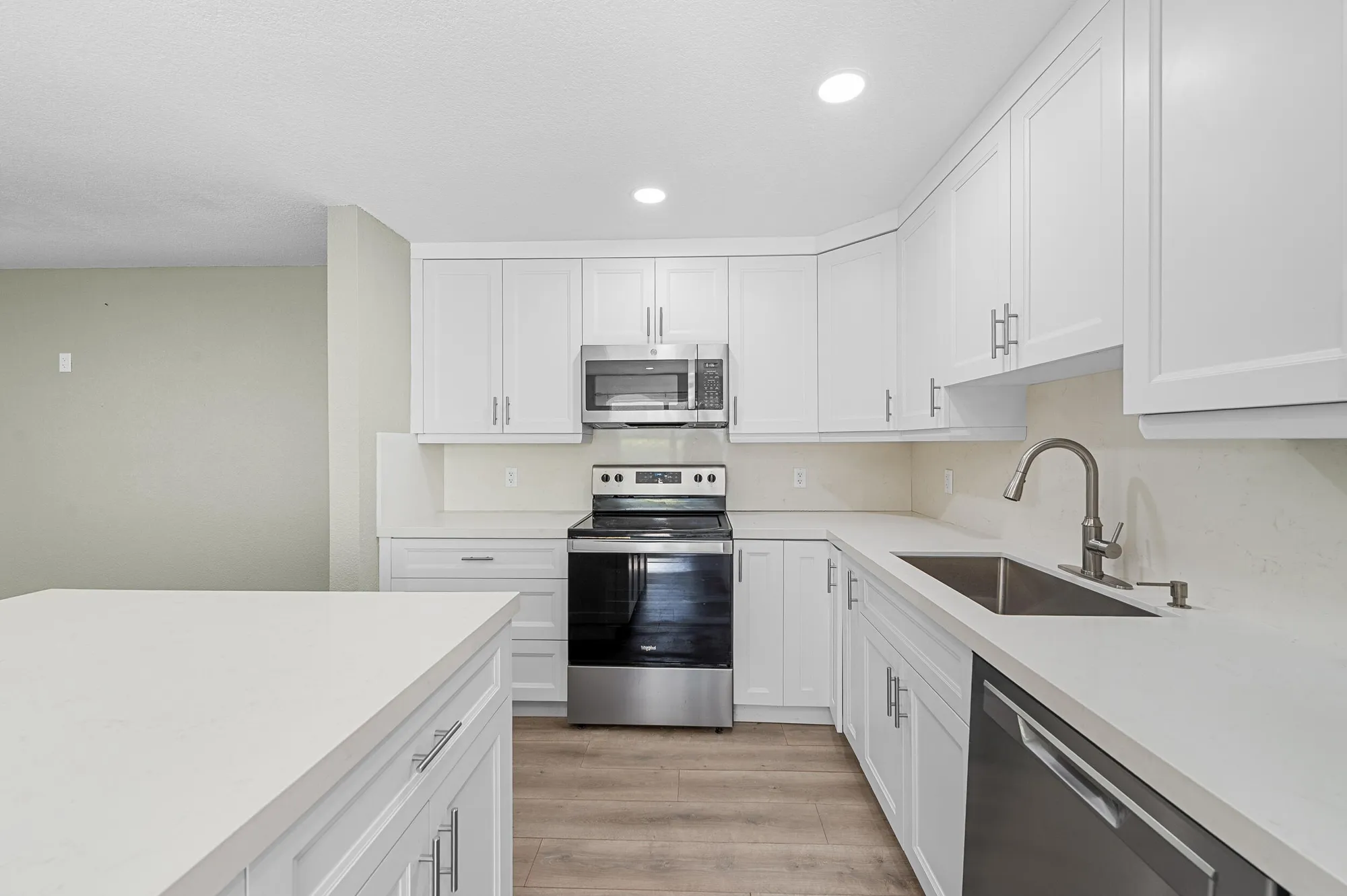 Property Slideshow image 18 of 58 | 106 tuscany b b, Delray Beach, FL, 33446