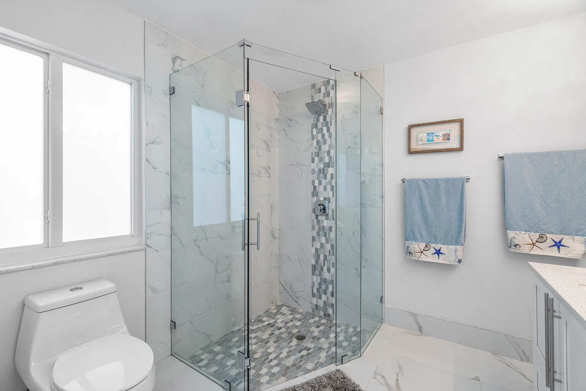 Property Slideshow image 18 of 49 | 2350 riviera dr, Delray Beach, FL, 33445