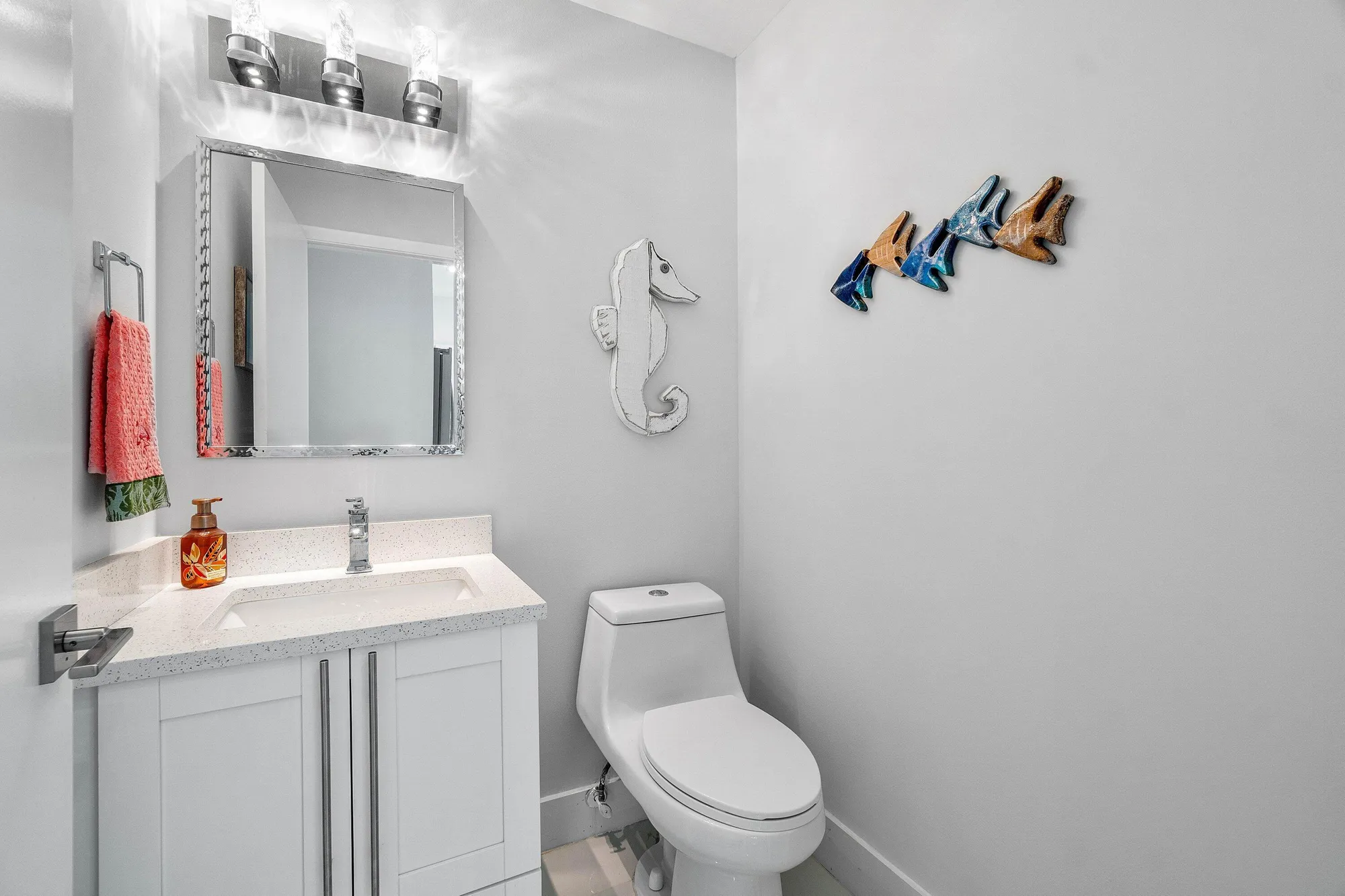 Property Slideshow image 22 of 49 | 2350 riviera dr, Delray Beach, FL, 33445