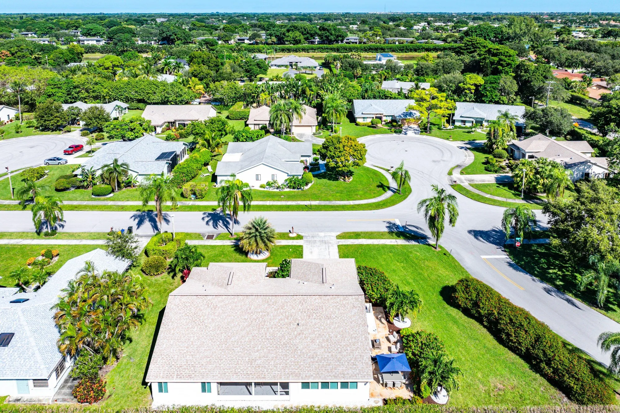 Property Slideshow image 35 of 49 | 2350 riviera dr, Delray Beach, FL, 33445