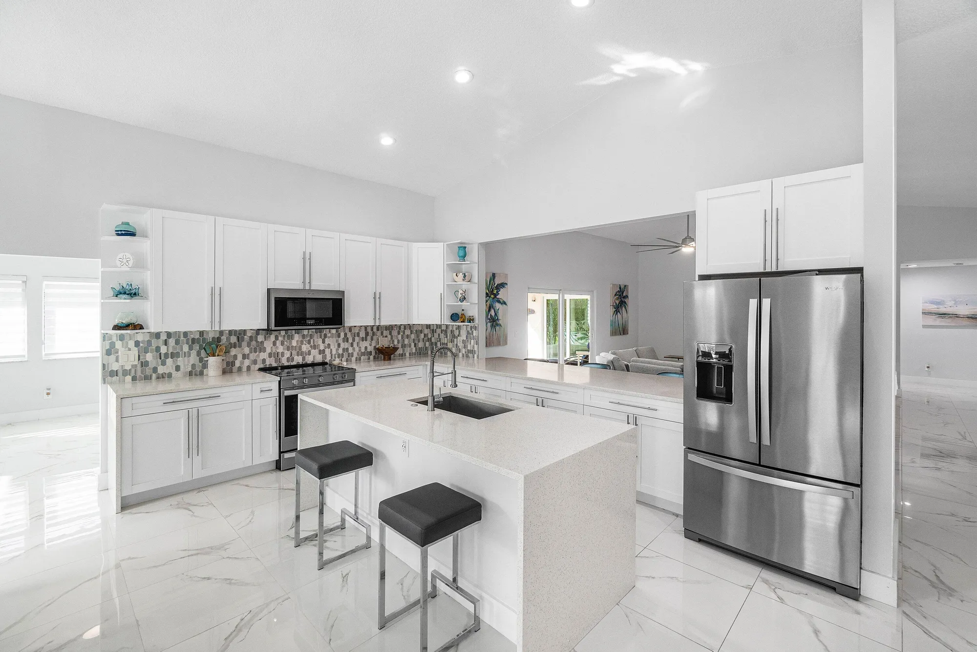 Property Slideshow image 9 of 49 | 2350 riviera dr, Delray Beach, FL, 33445