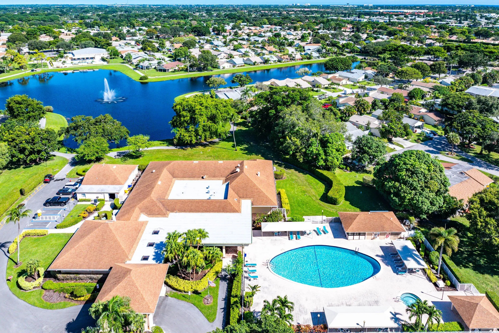 Property Slideshow image 41 of 49 | 2350 riviera dr, Delray Beach, FL, 33445