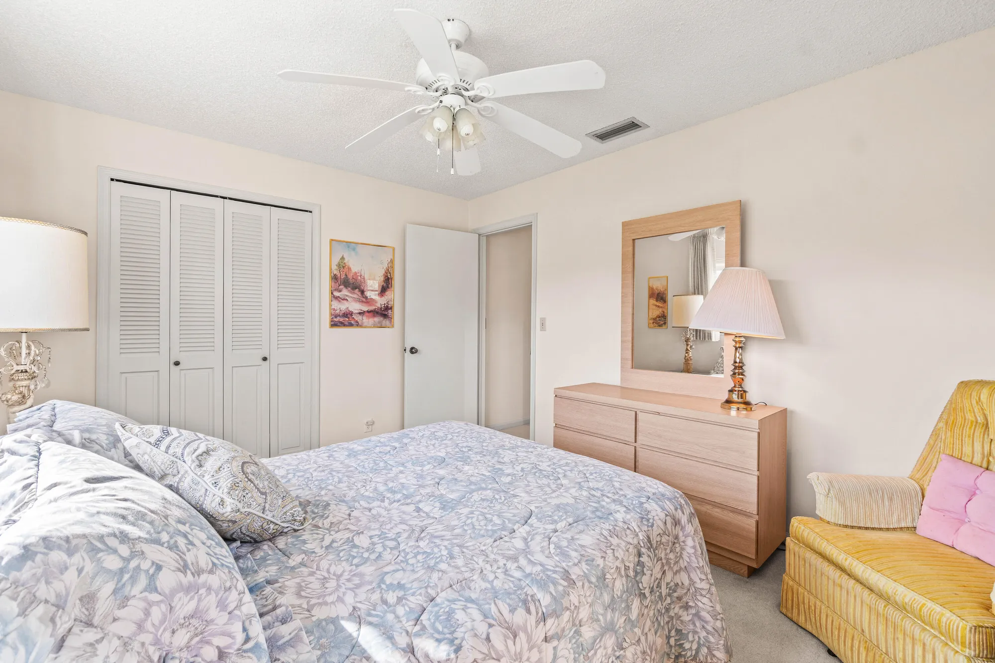 Property Slideshow image 17 of 27 | 4868 hawkwood rd a, Boynton Beach, FL, 33436