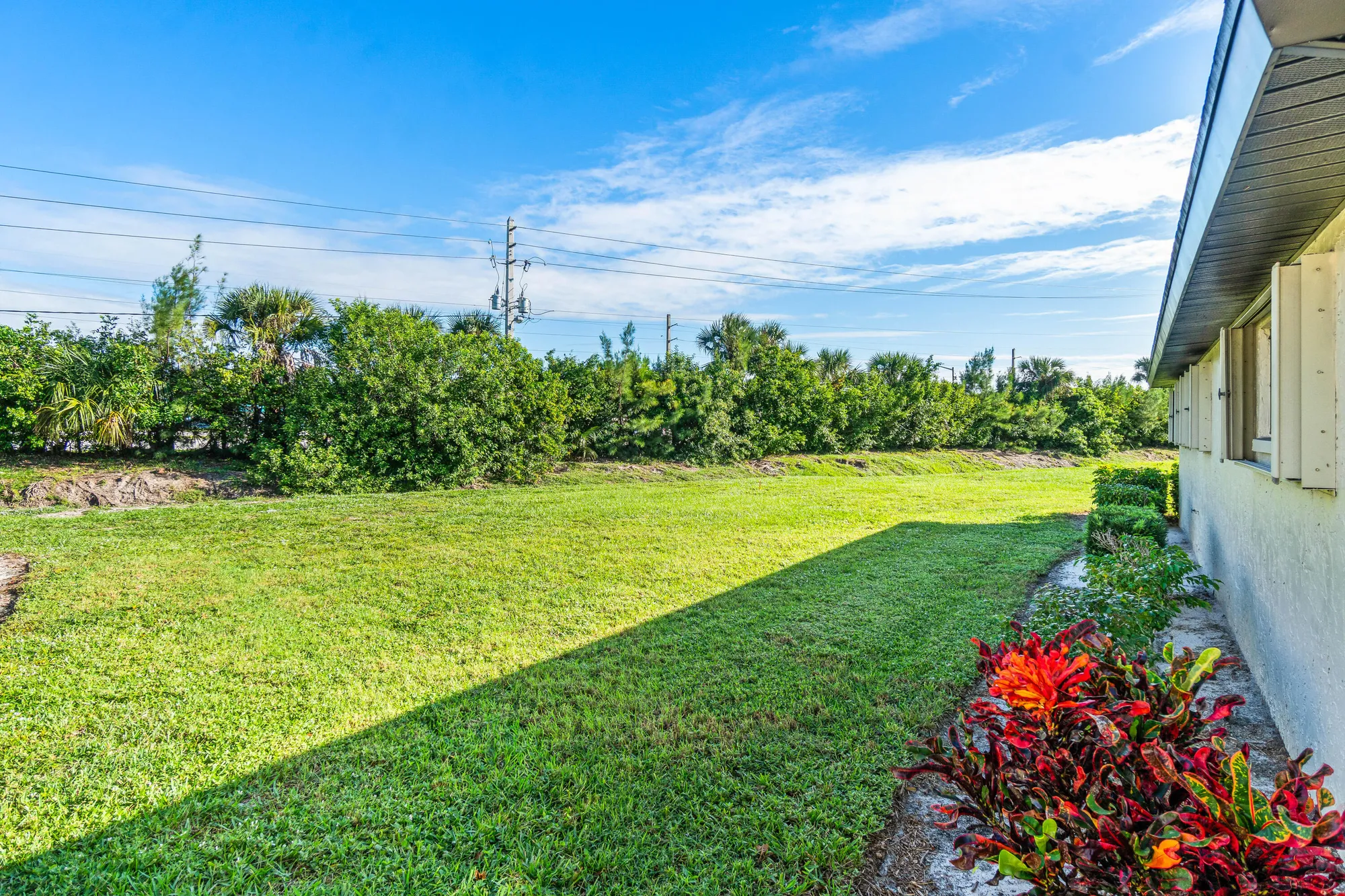 Property Slideshow image 23 of 27 | 4868 hawkwood rd a, Boynton Beach, FL, 33436