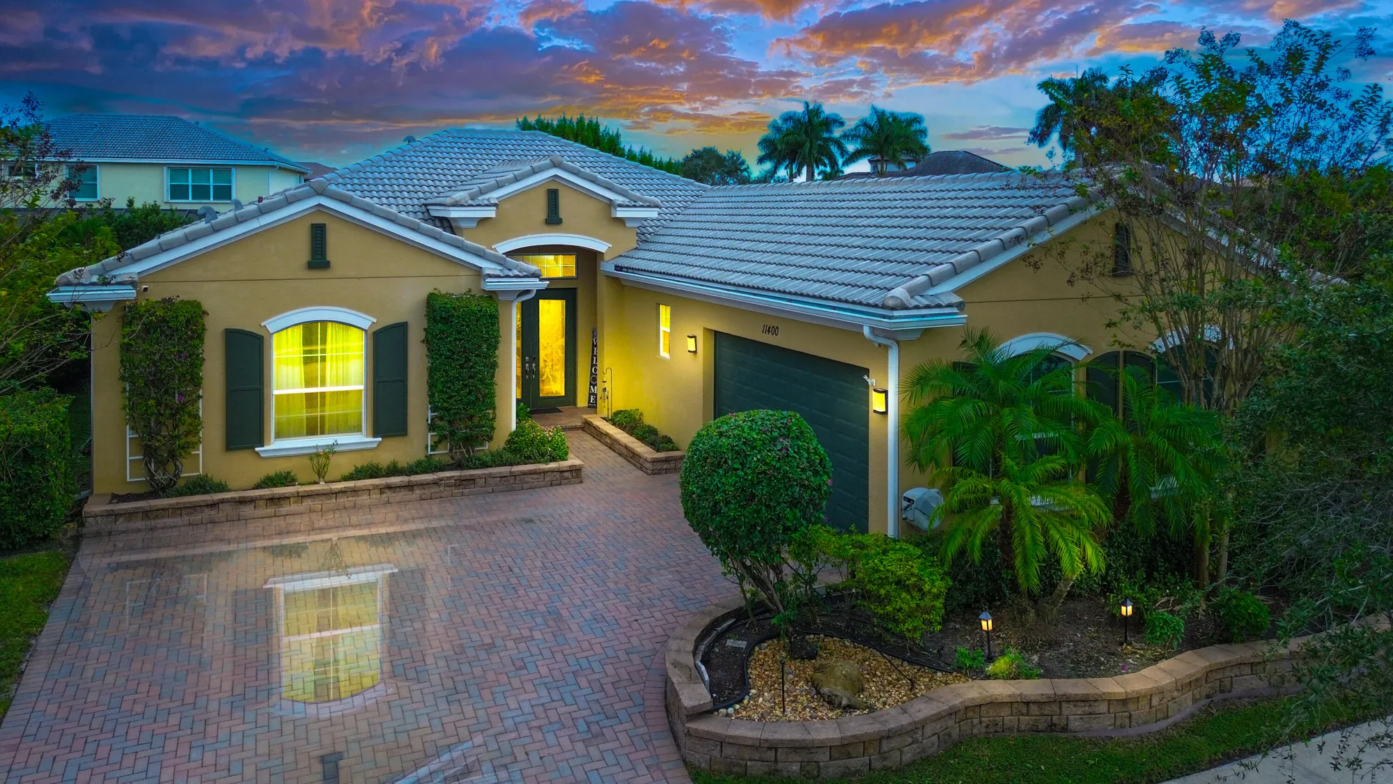 Property Slideshow image 1 of 101 | 11400 sw hillcrest cir, Port Saint Lucie, FL, 34987