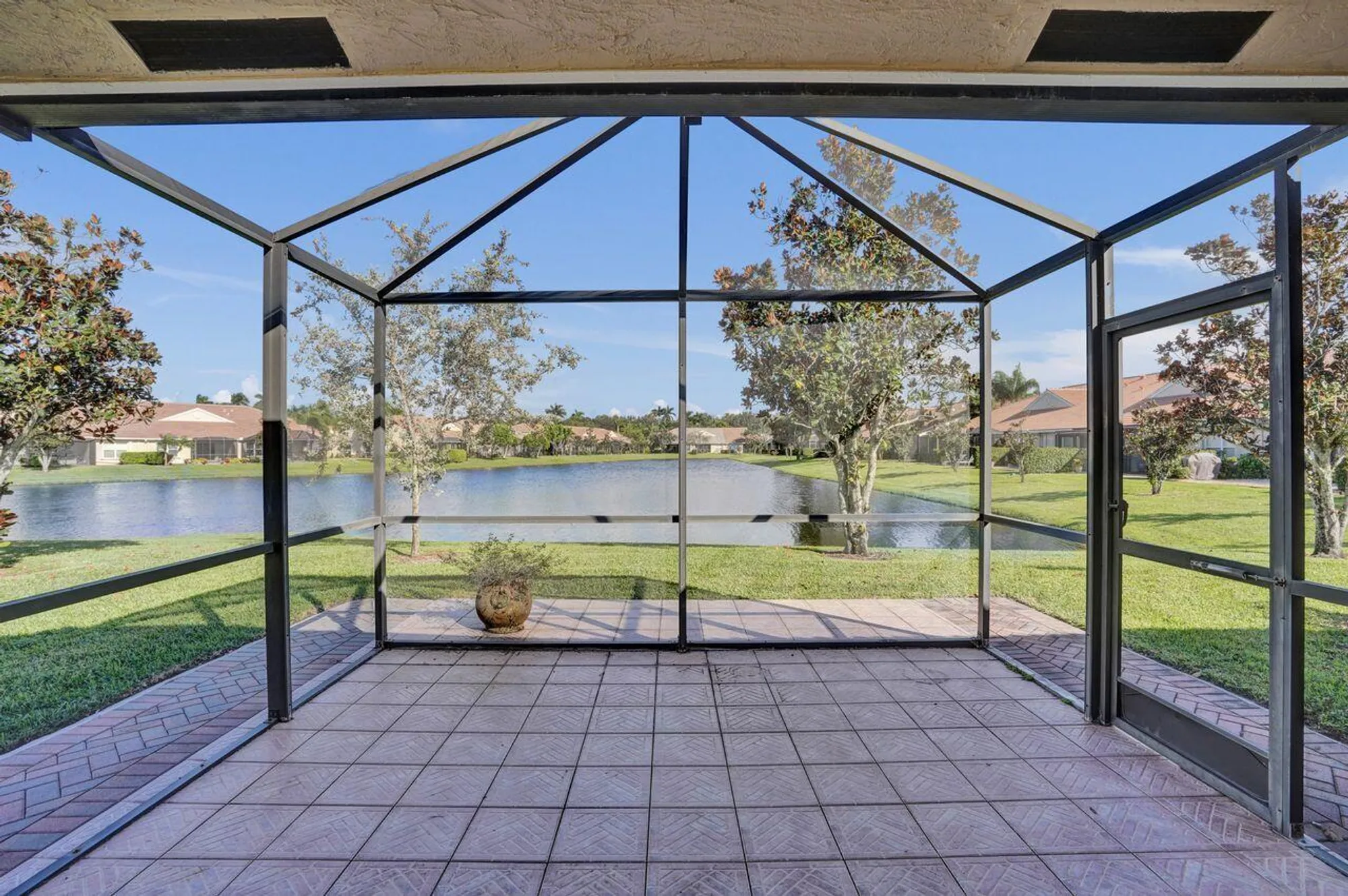 Property Slideshow image 33 of 68 | 2084 stonington ter, West Palm Beach, FL, 33411