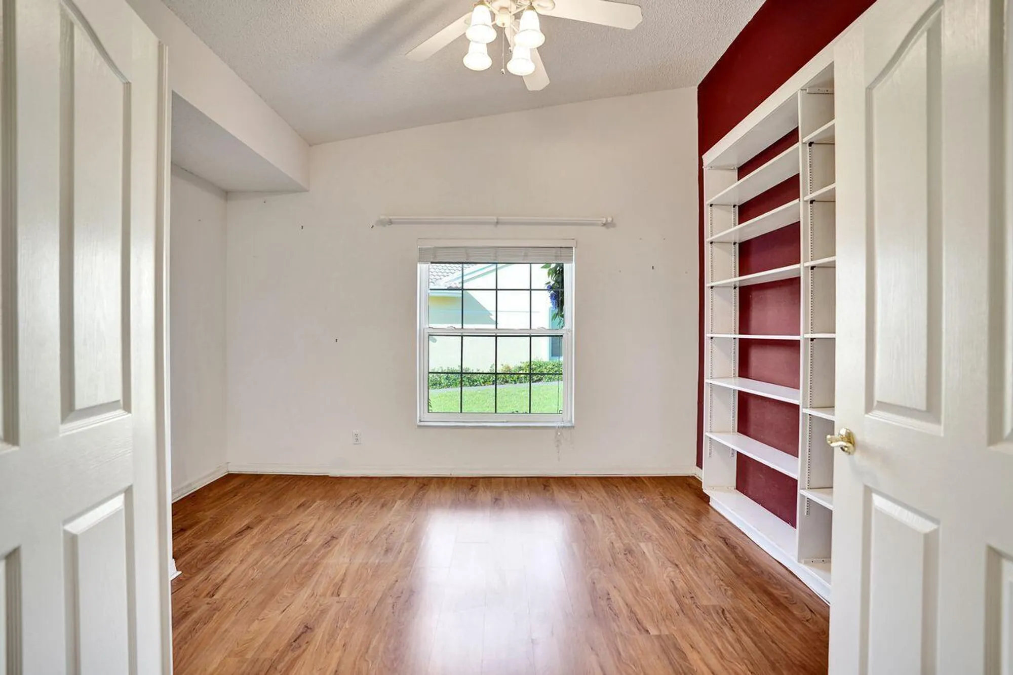 Property Slideshow image 26 of 68 | 2084 stonington ter, West Palm Beach, FL, 33411