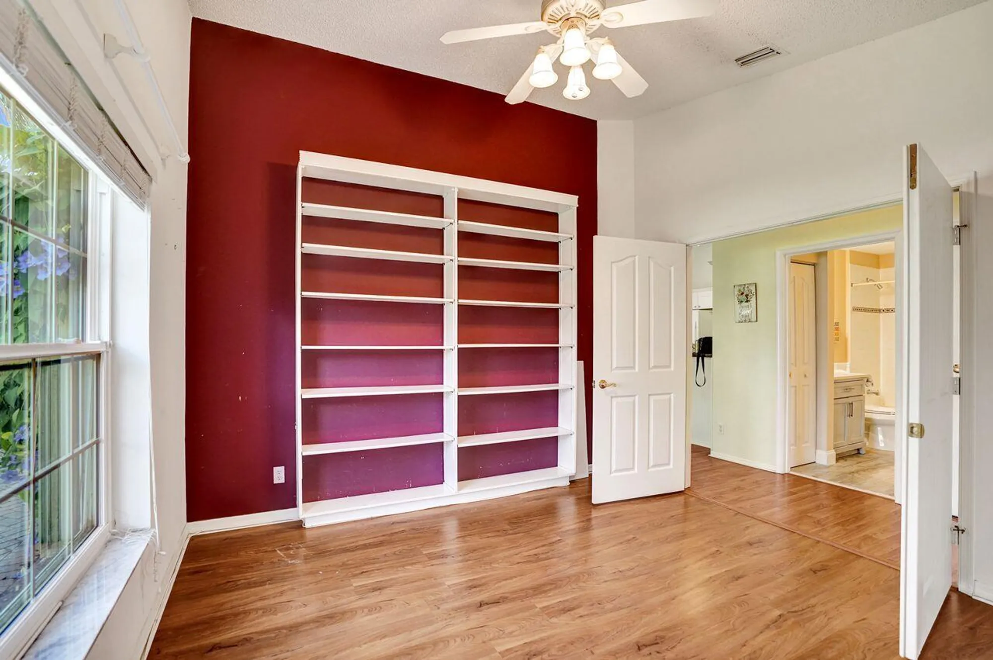 Property Slideshow image 25 of 68 | 2084 stonington ter, West Palm Beach, FL, 33411