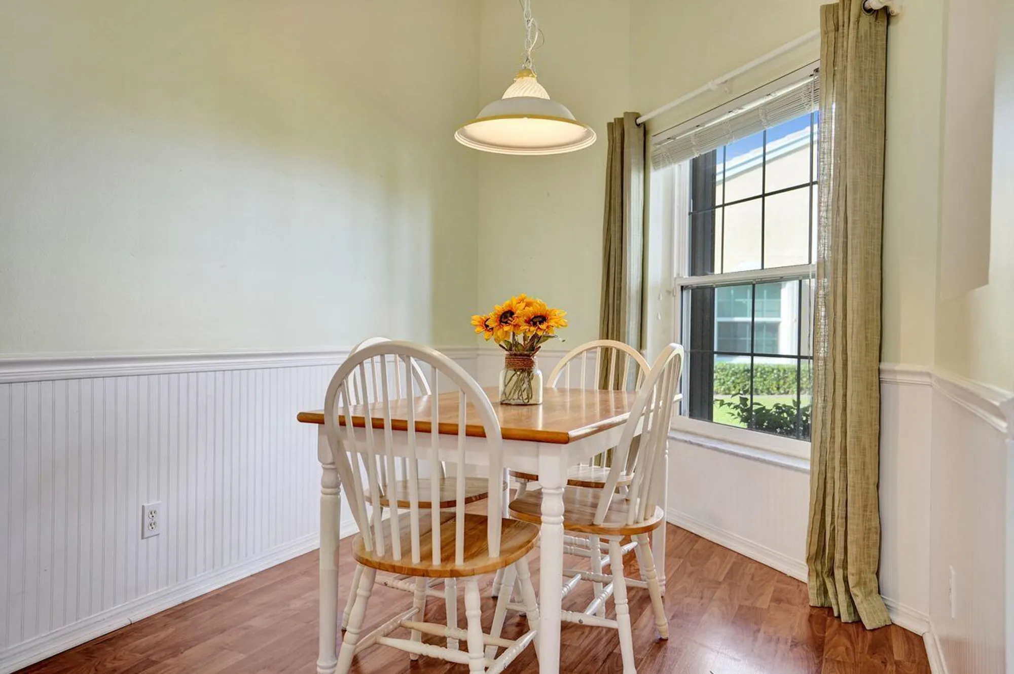 Property Slideshow image 12 of 68 | 2084 stonington ter, West Palm Beach, FL, 33411
