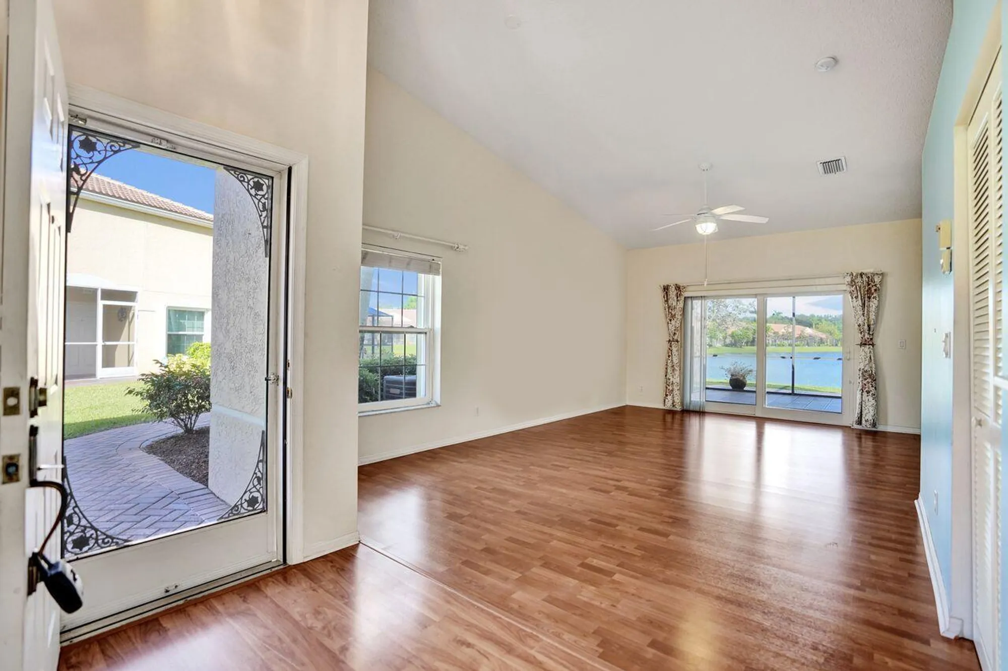 Property Slideshow image 5 of 68 | 2084 stonington ter, West Palm Beach, FL, 33411