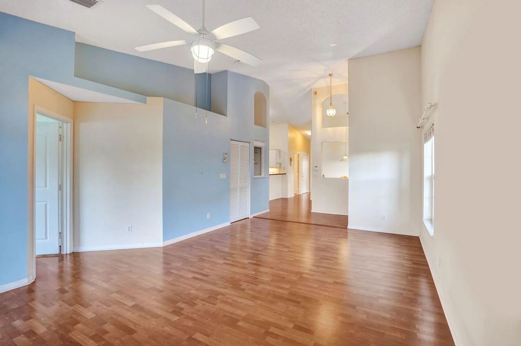Property Slideshow image 18 of 68 | 2084 stonington ter, West Palm Beach, FL, 33411