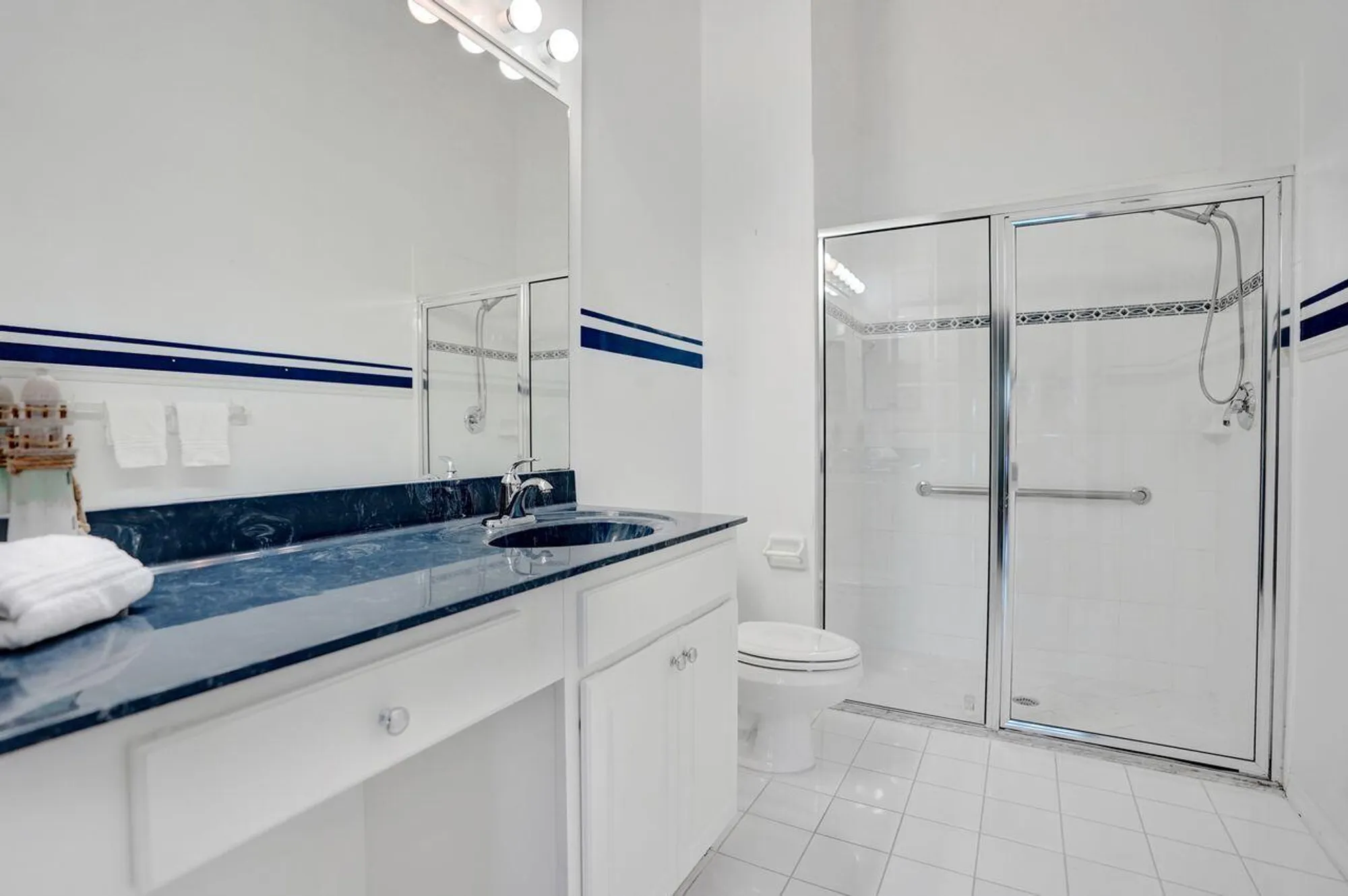 Property Slideshow image 22 of 68 | 2084 stonington ter, West Palm Beach, FL, 33411
