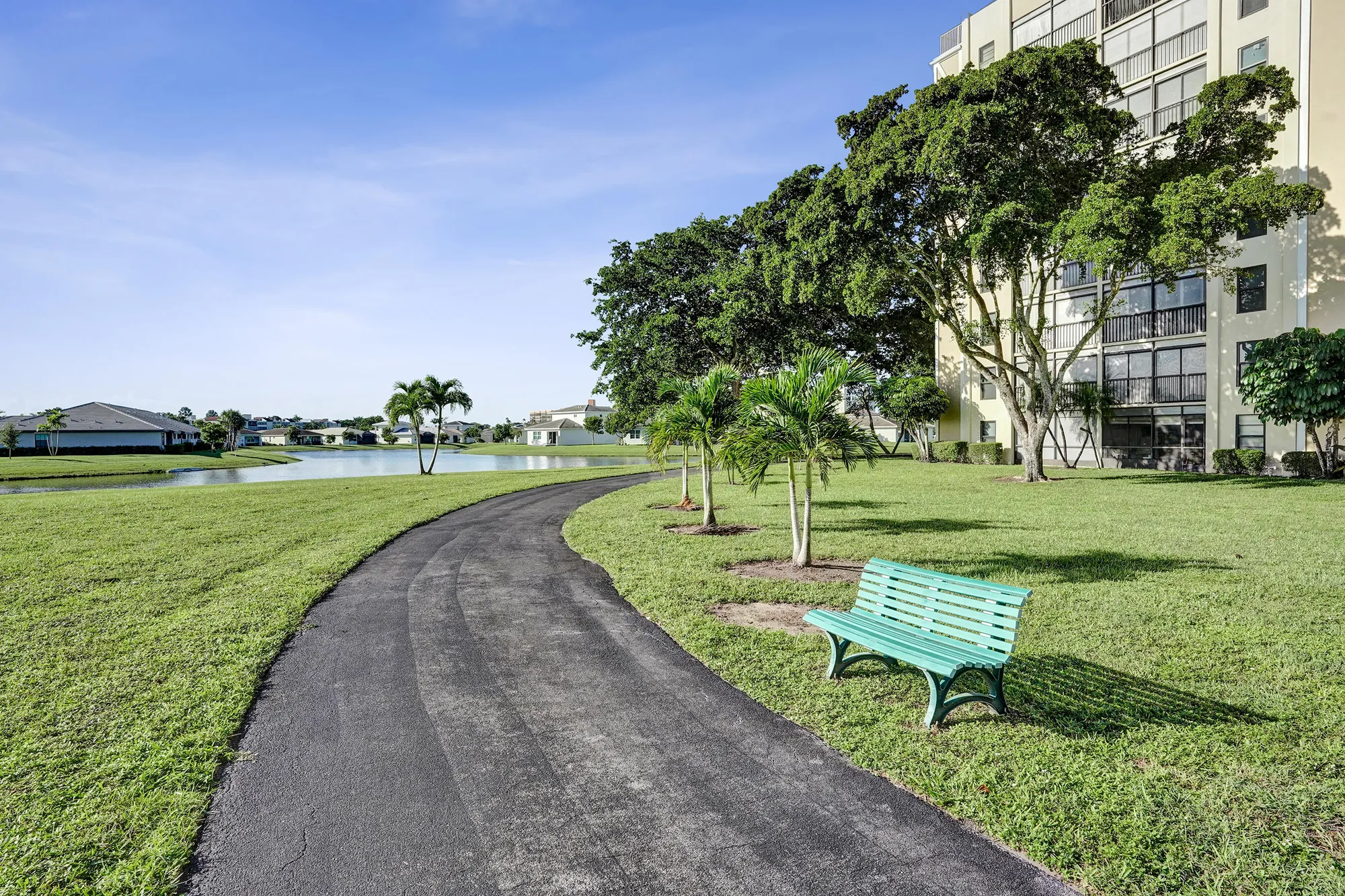 Property Slideshow image 9 of 42 | 14426 amberly ln apt 604, Delray Beach, FL, 33446