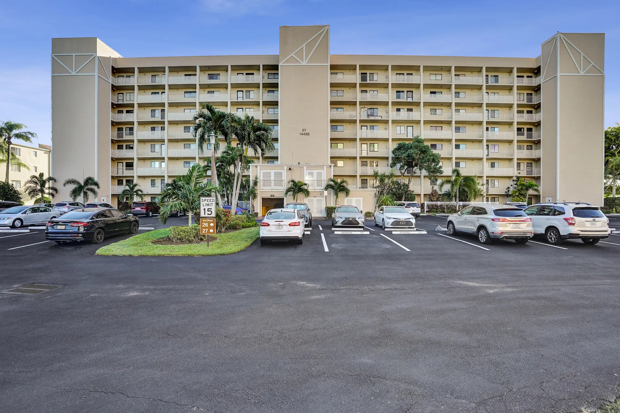 Property Slideshow image 4 of 42 | 14426 amberly ln apt 604, Delray Beach, FL, 33446