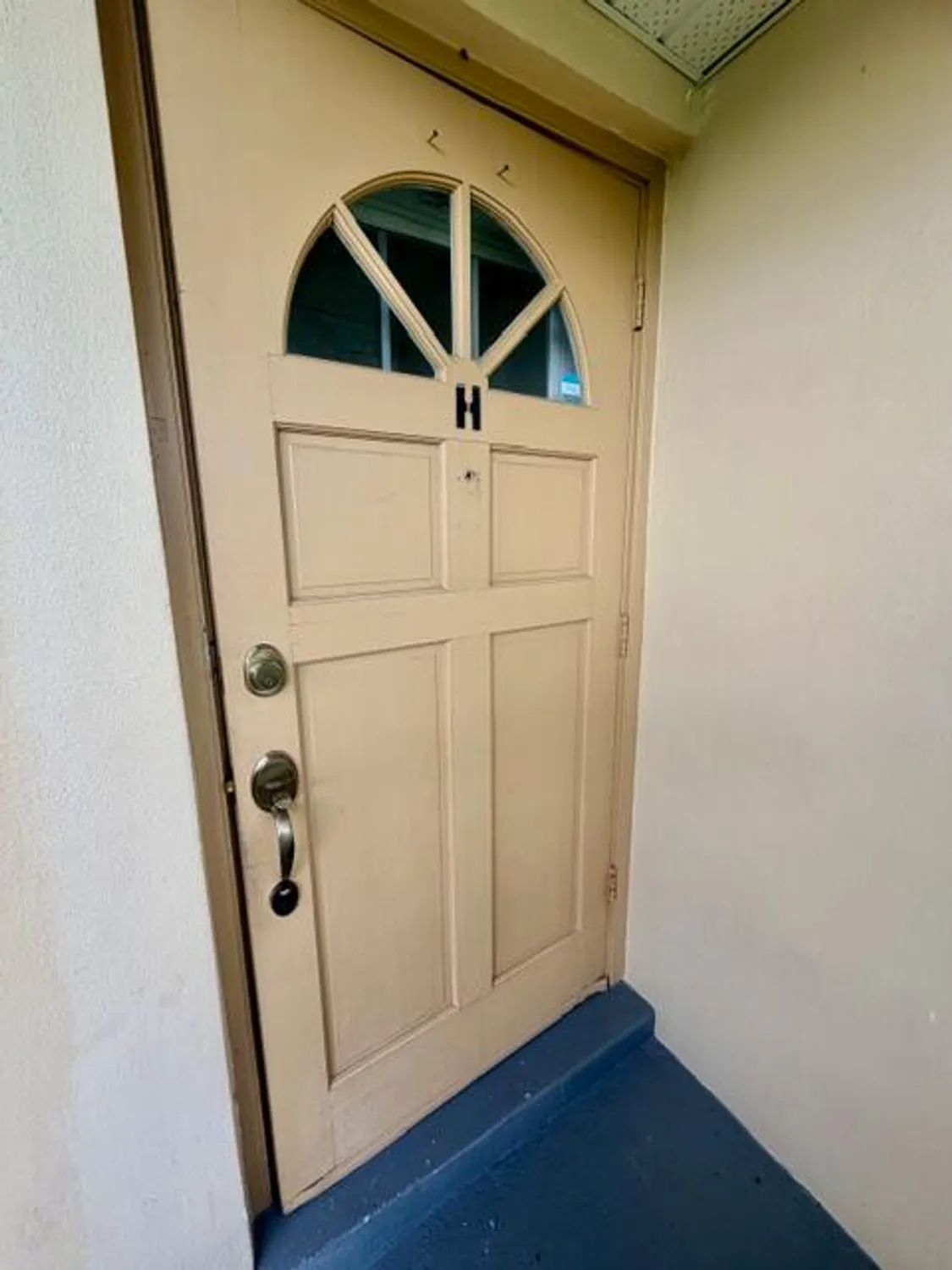 Property Slideshow image 17 of 18 | 2581 barkley dr h, West Palm Beach, FL, 33415