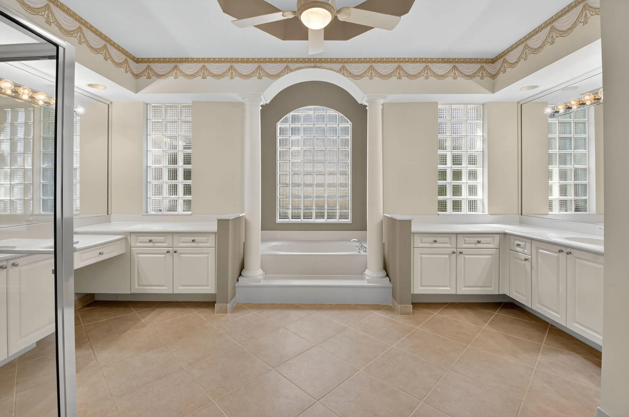 Property Slideshow image 42 of 102 | 7233 francisco bend dr, Delray Beach, FL, 33446