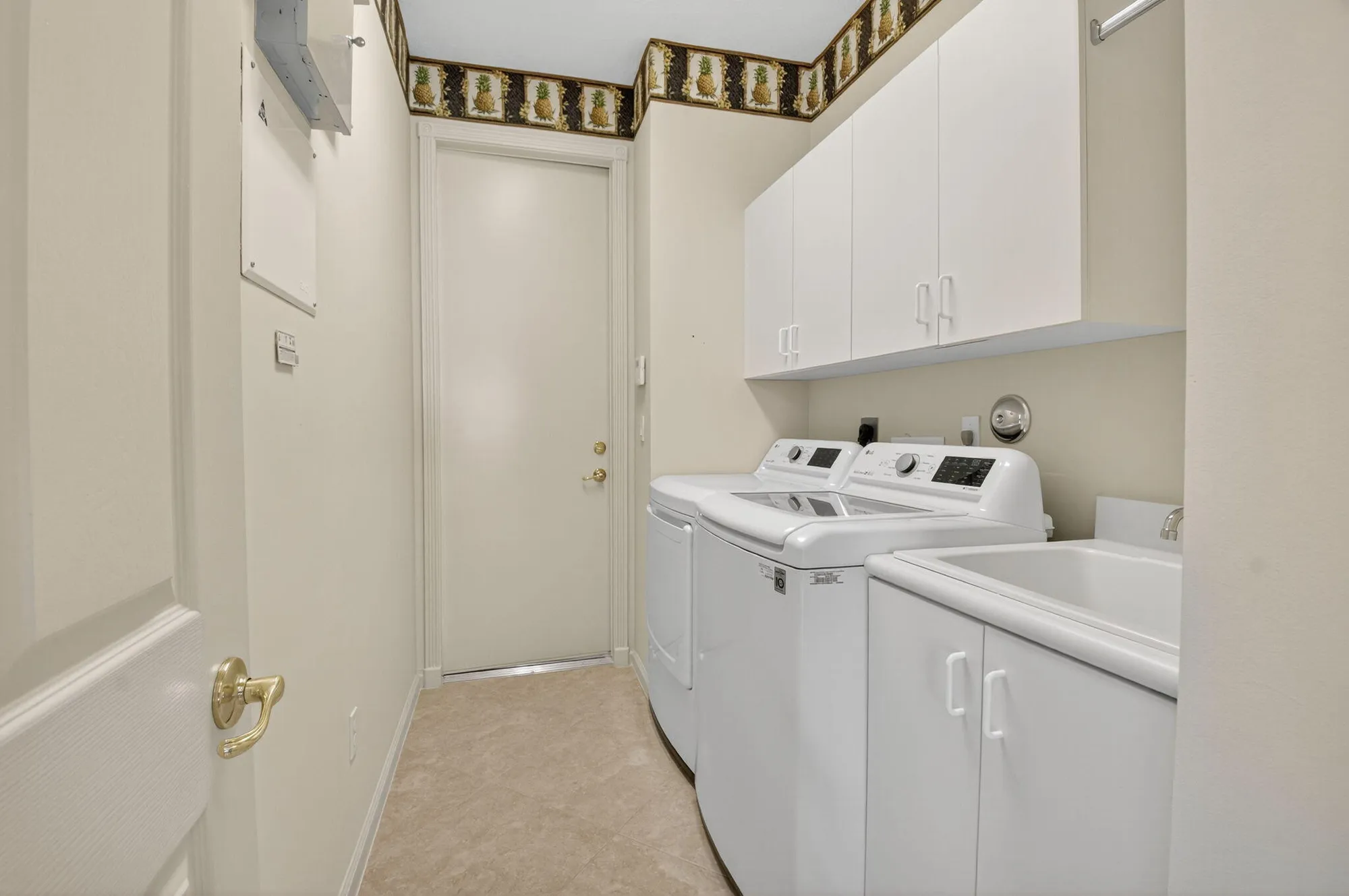 Property Slideshow image 53 of 102 | 7233 francisco bend dr, Delray Beach, FL, 33446