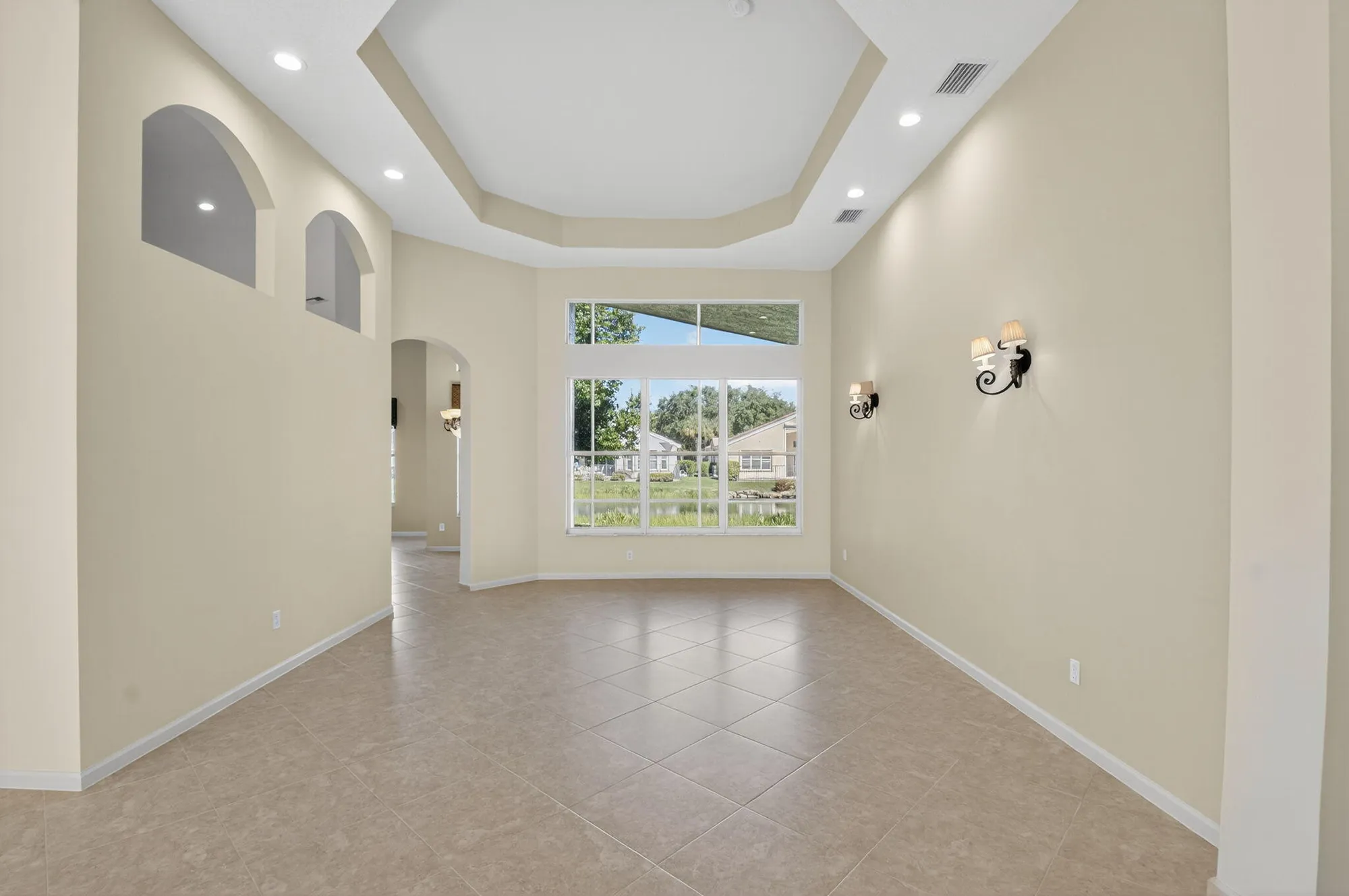 Property Slideshow image 14 of 102 | 7233 francisco bend dr, Delray Beach, FL, 33446
