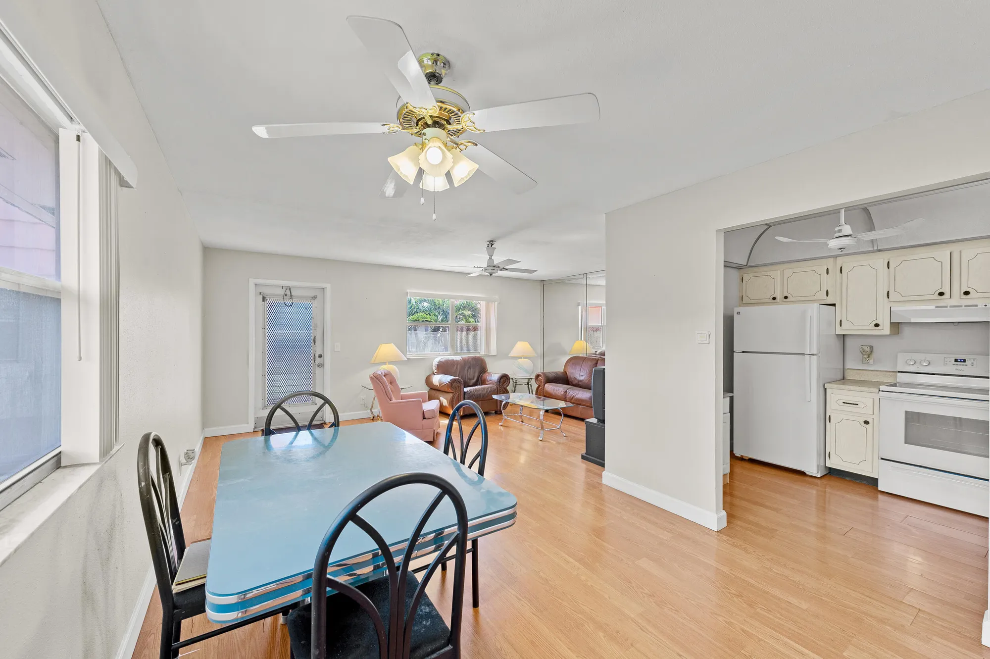 Property Slideshow image 12 of 63 | 43 saxony a, Delray Beach, FL, 33446