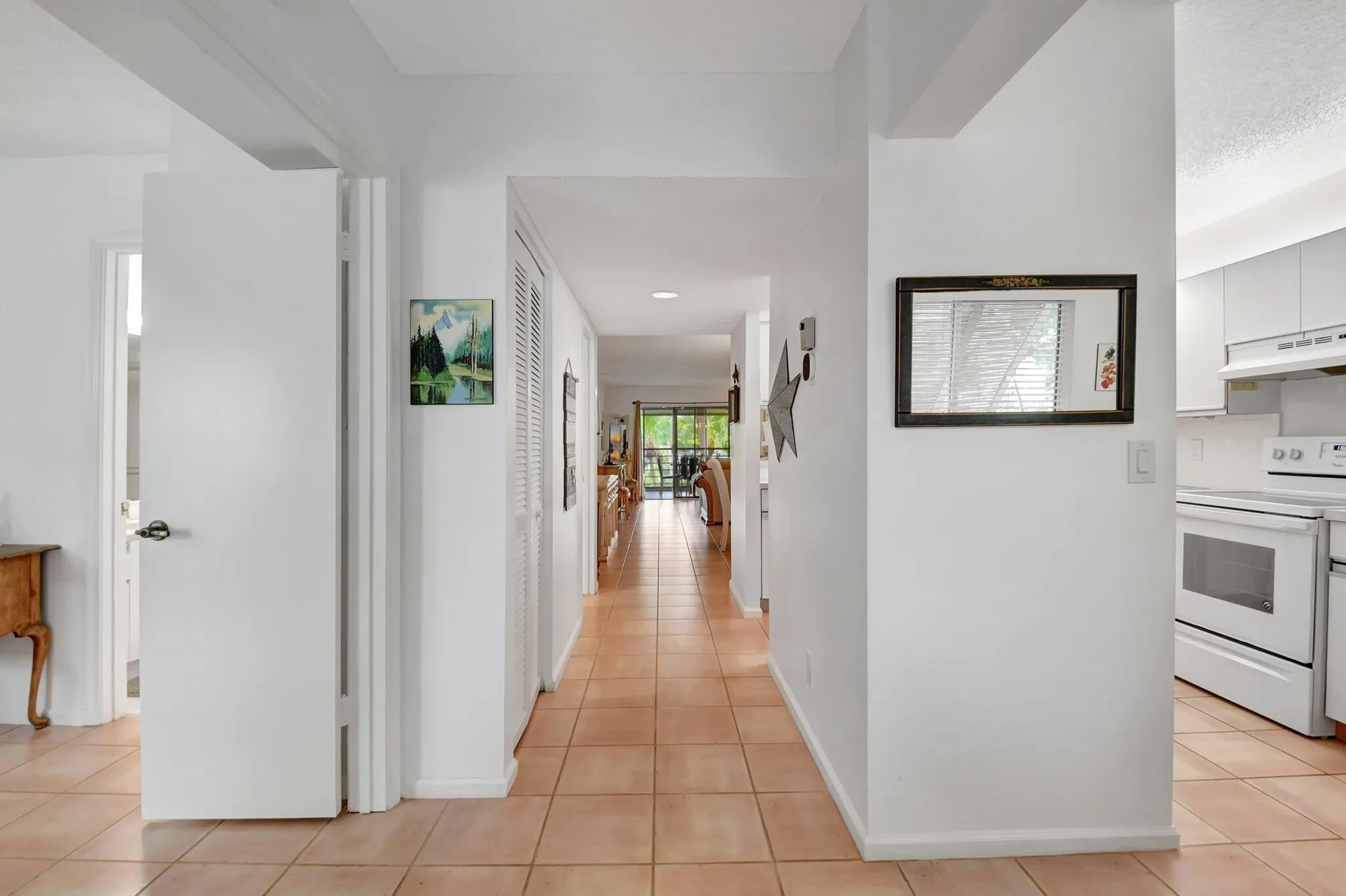 Property Slideshow image 5 of 55 | 10187 mangrove dr 204, Boynton Beach, FL, 33437