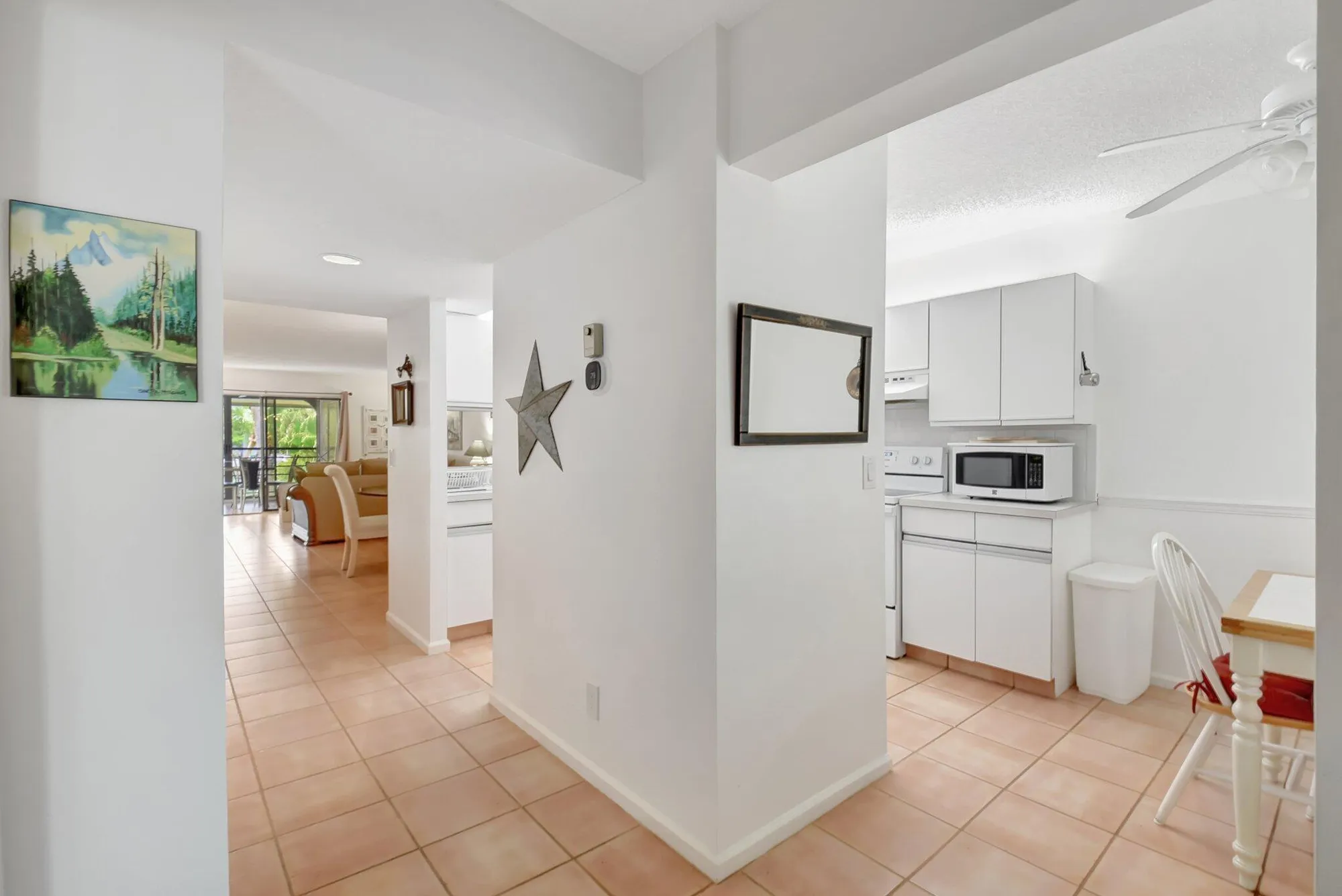 Property Slideshow image 6 of 55 | 10187 mangrove dr 204, Boynton Beach, FL, 33437