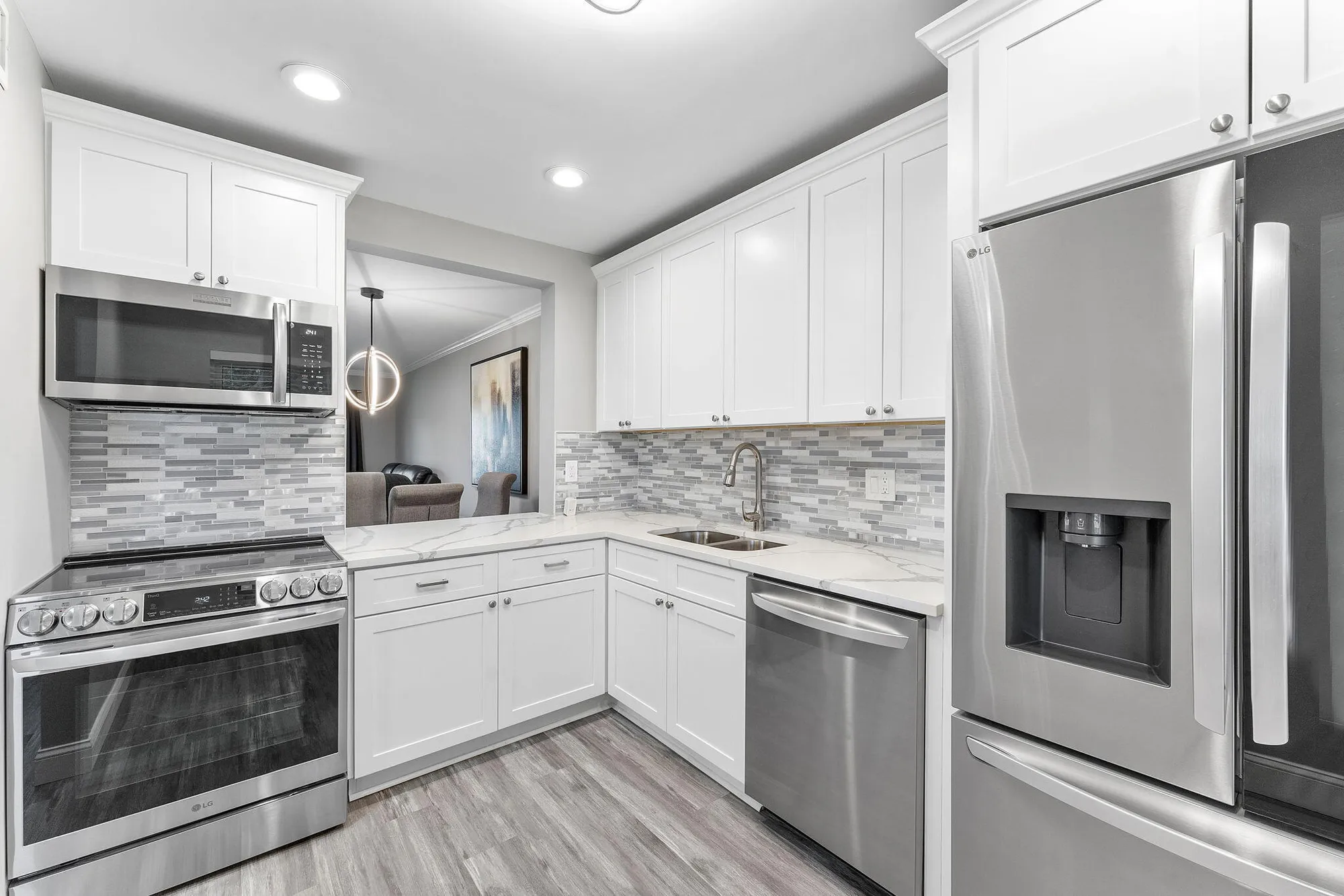 Property Slideshow image 14 of 23 | 118 lake constance dr, West Palm Beach, FL, 33411