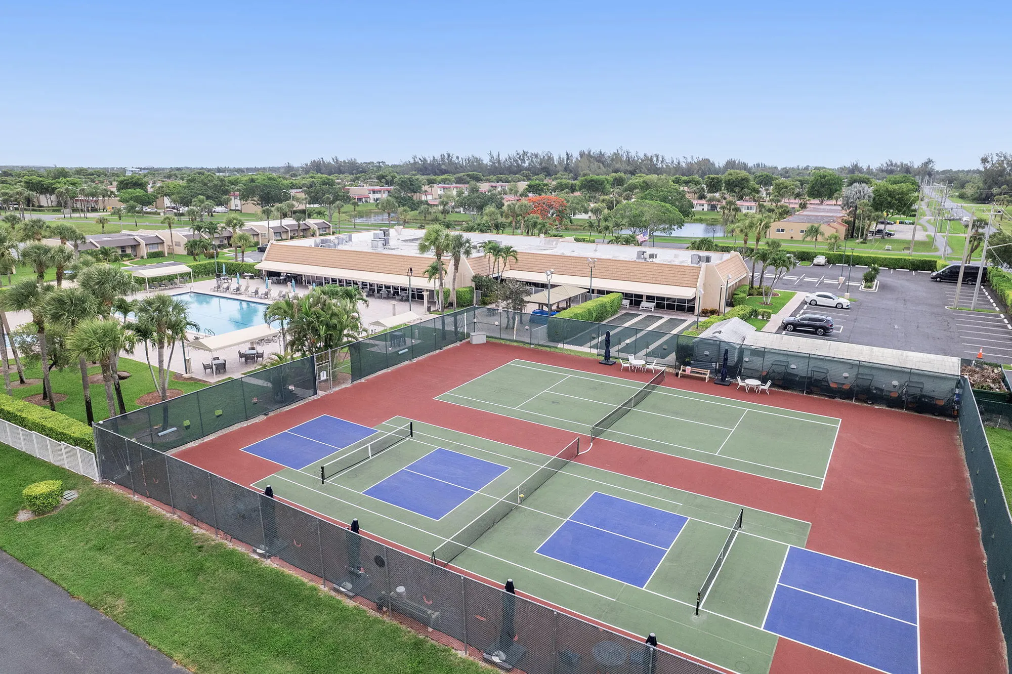 Property Slideshow image 22 of 23 | 118 lake constance dr, West Palm Beach, FL, 33411