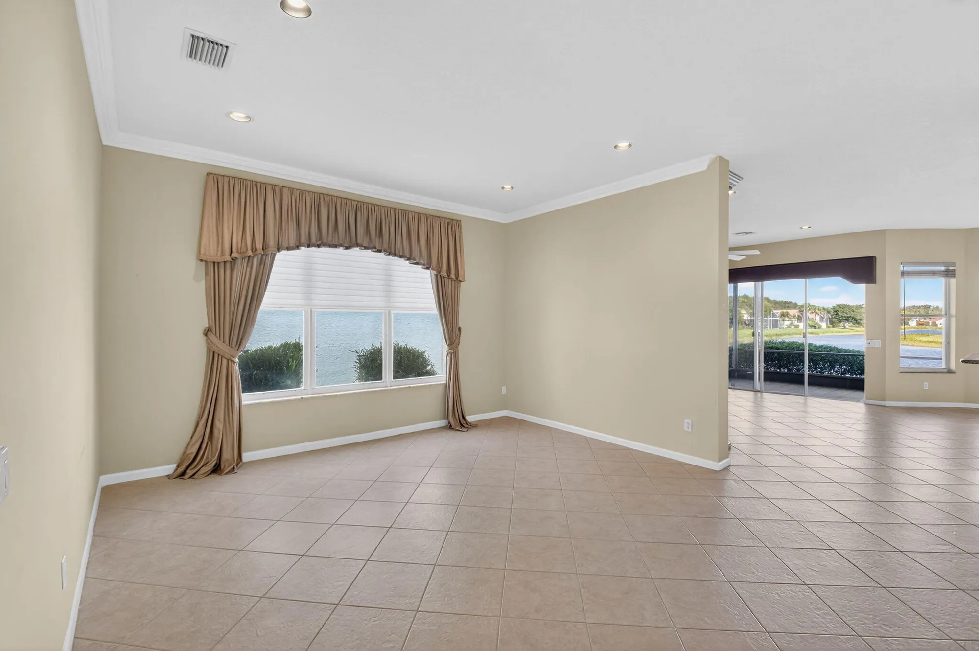 Property Slideshow image 9 of 94 | 7303 morocca lake dr, Delray Beach, FL, 33446