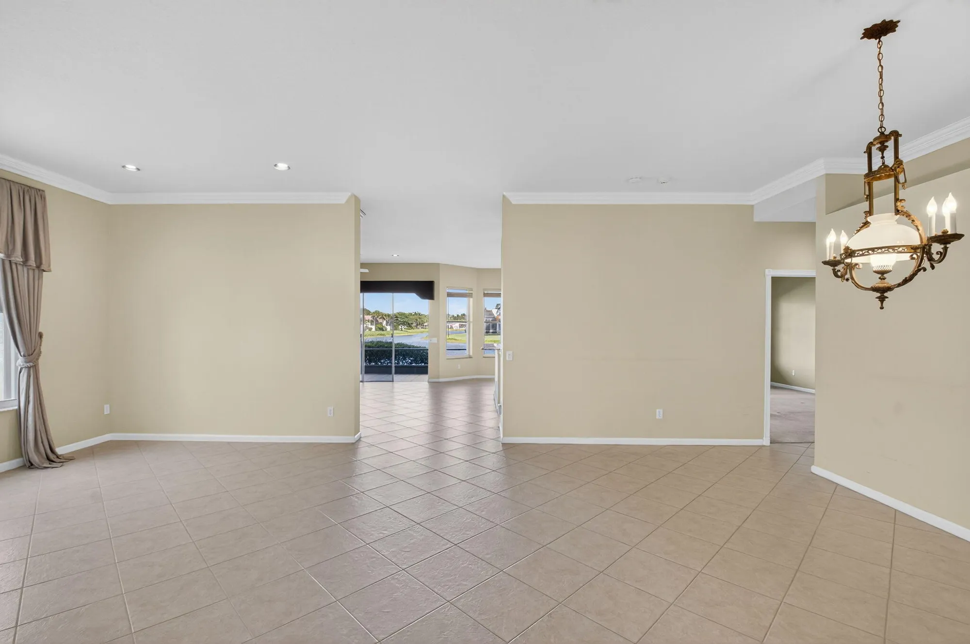 Property Slideshow image 10 of 94 | 7303 morocca lake dr, Delray Beach, FL, 33446