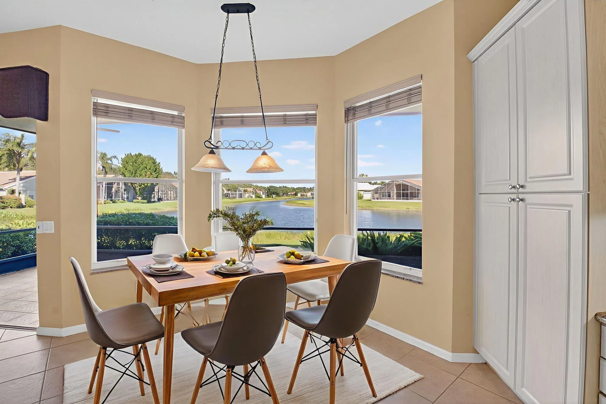 Property Slideshow image 13 of 94 | 7303 morocca lake dr, Delray Beach, FL, 33446