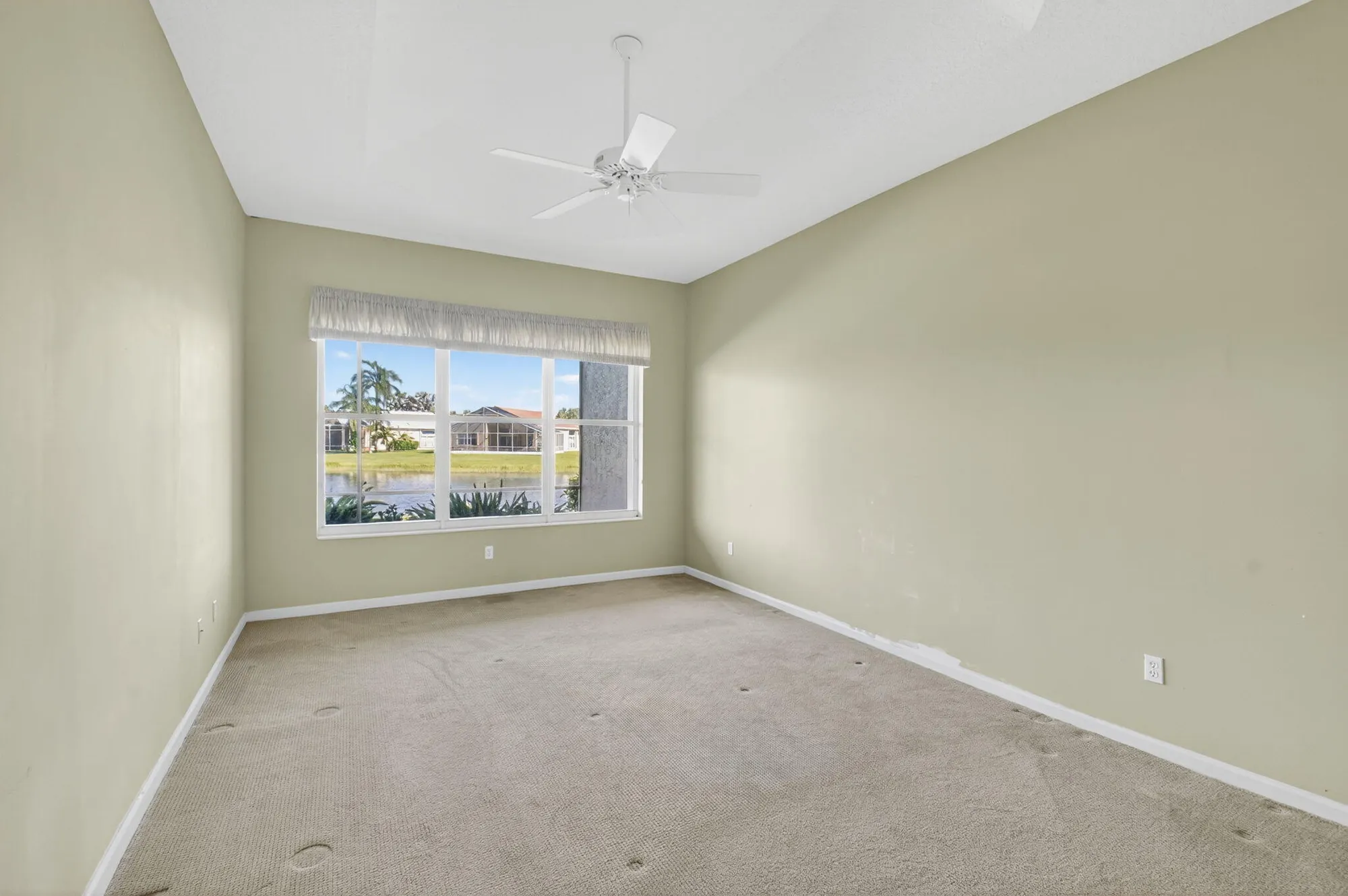 Property Slideshow image 28 of 94 | 7303 morocca lake dr, Delray Beach, FL, 33446