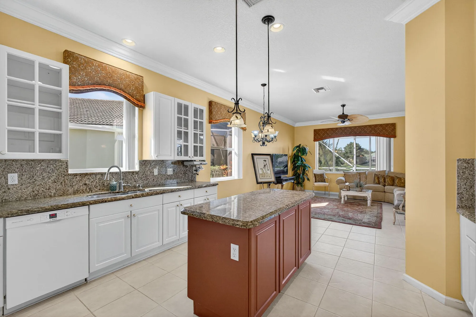 Property Slideshow image 9 of 44 | 9089 bay harbour cir, West Palm Beach, FL, 33411