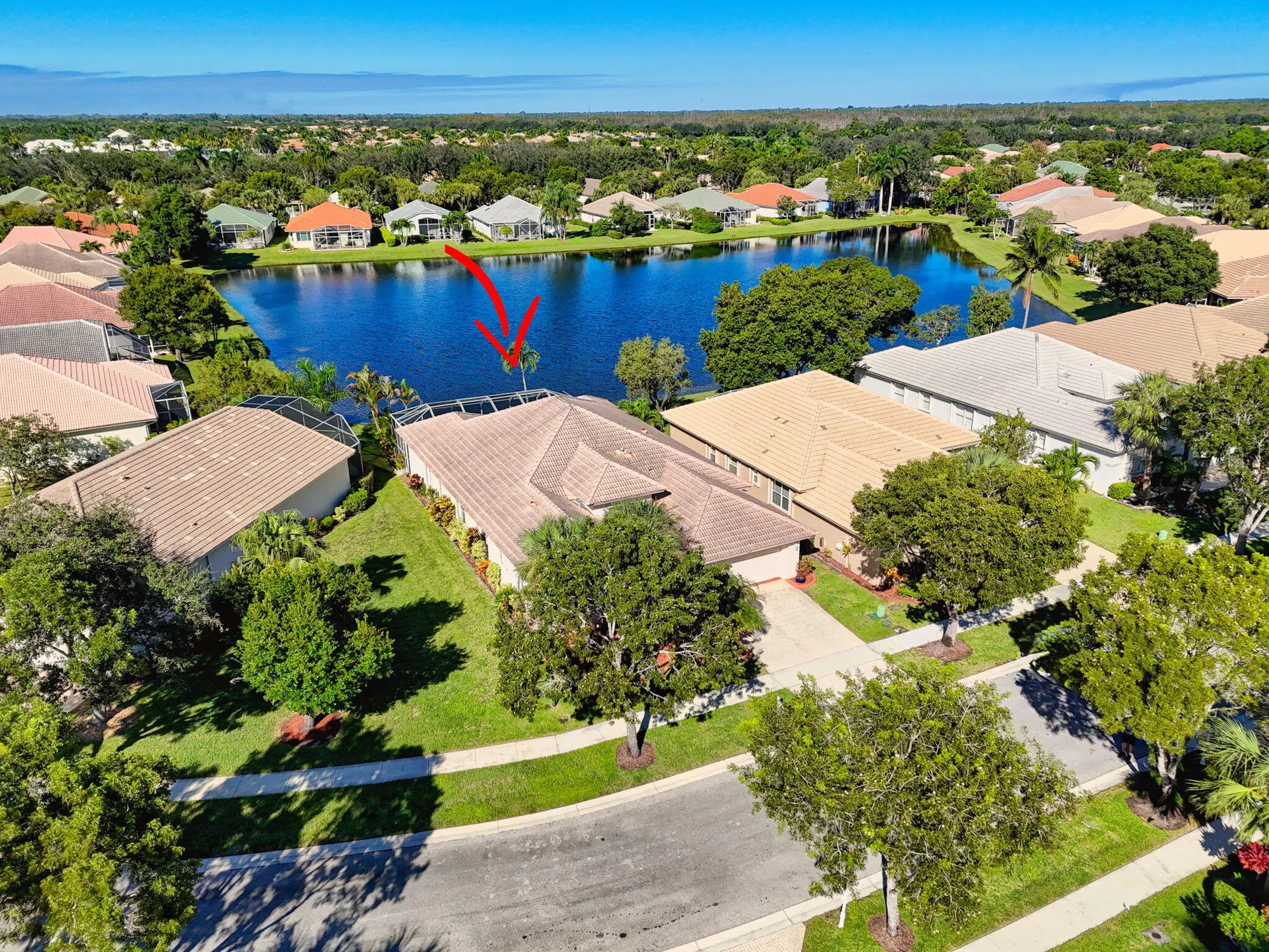 Property Slideshow image 32 of 44 | 9089 bay harbour cir, West Palm Beach, FL, 33411