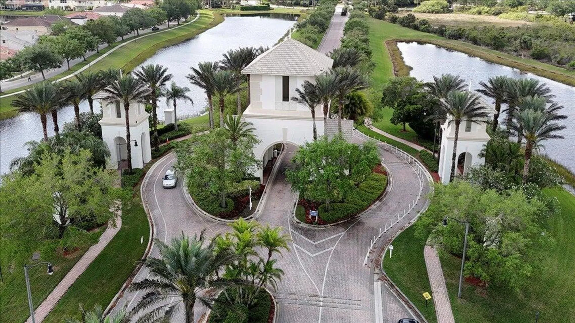 Property Slideshow image 67 of 101 | 11400 sw hillcrest cir, Port Saint Lucie, FL, 34987