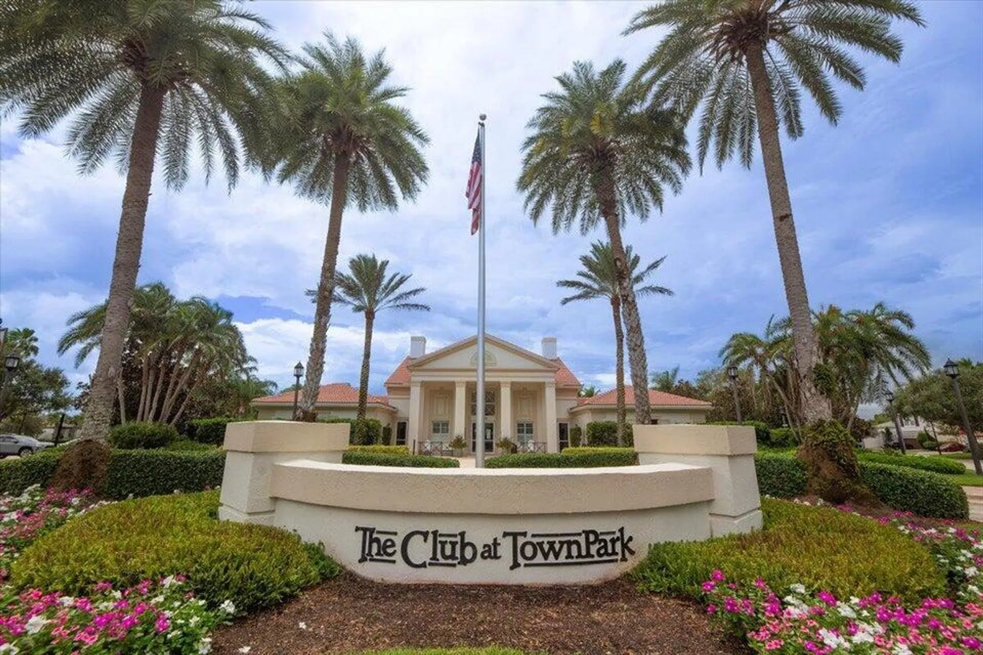 Property Slideshow image 62 of 101 | 11400 sw hillcrest cir, Port Saint Lucie, FL, 34987