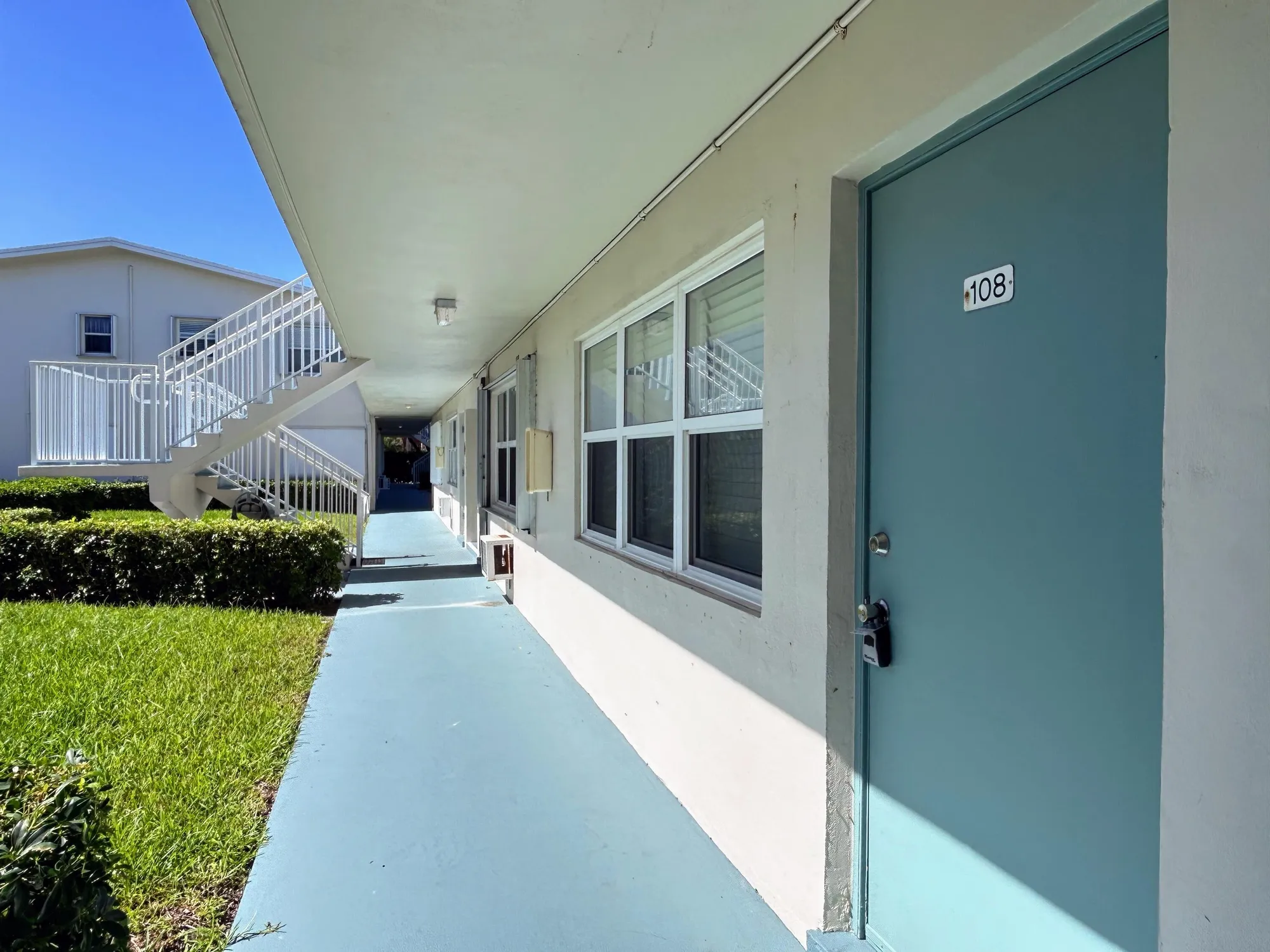 Property Slideshow image 18 of 55 | 680 horizons 108, Boynton Beach, FL, 33435