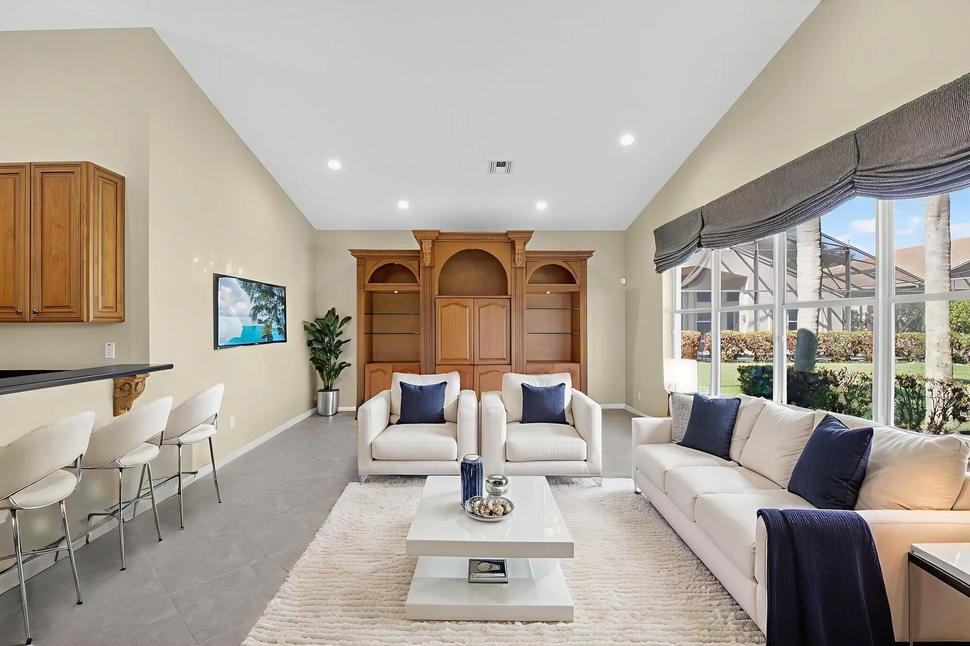 Property Slideshow image 16 of 102 | 7233 francisco bend dr, Delray Beach, FL, 33446