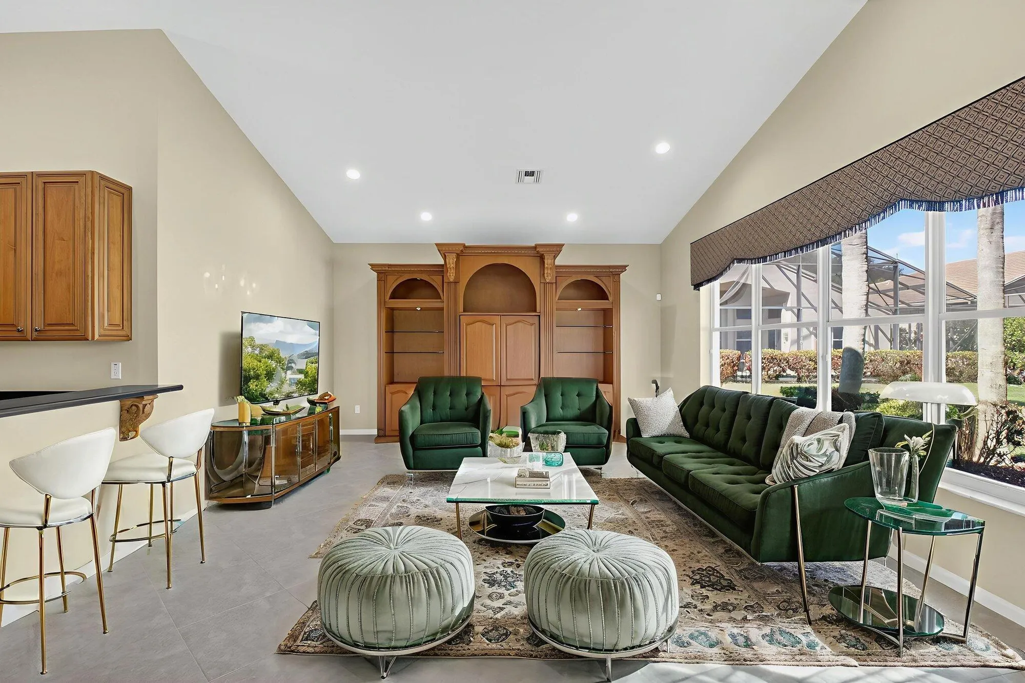 Property Slideshow image 17 of 102 | 7233 francisco bend dr, Delray Beach, FL, 33446