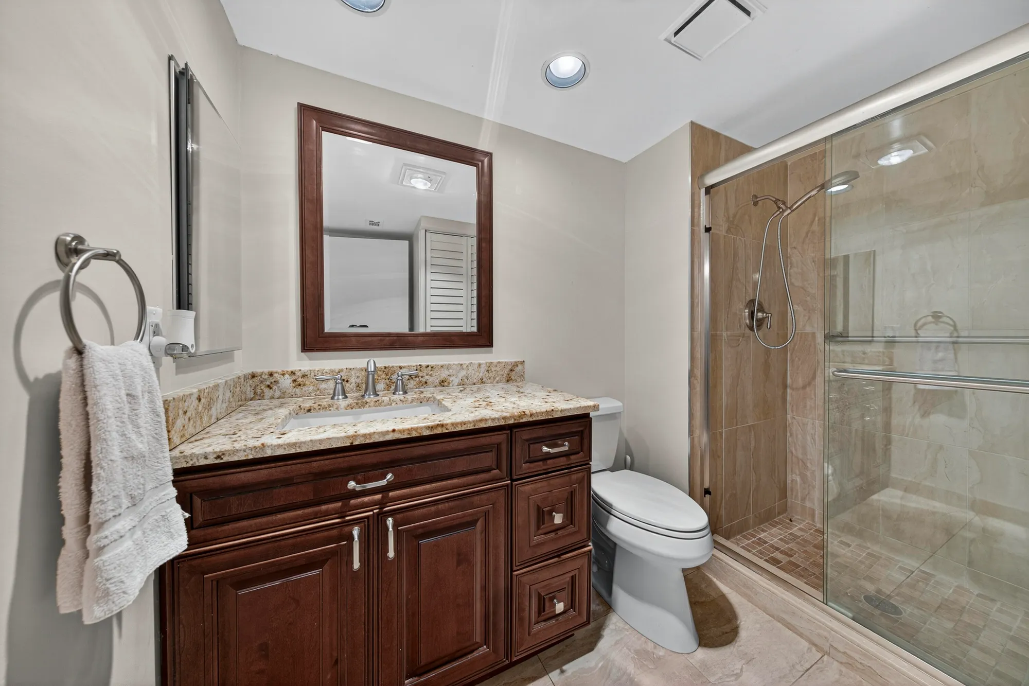Property Slideshow image 29 of 37 | 9187 norte lago 5i, Boca Raton, FL, 33428